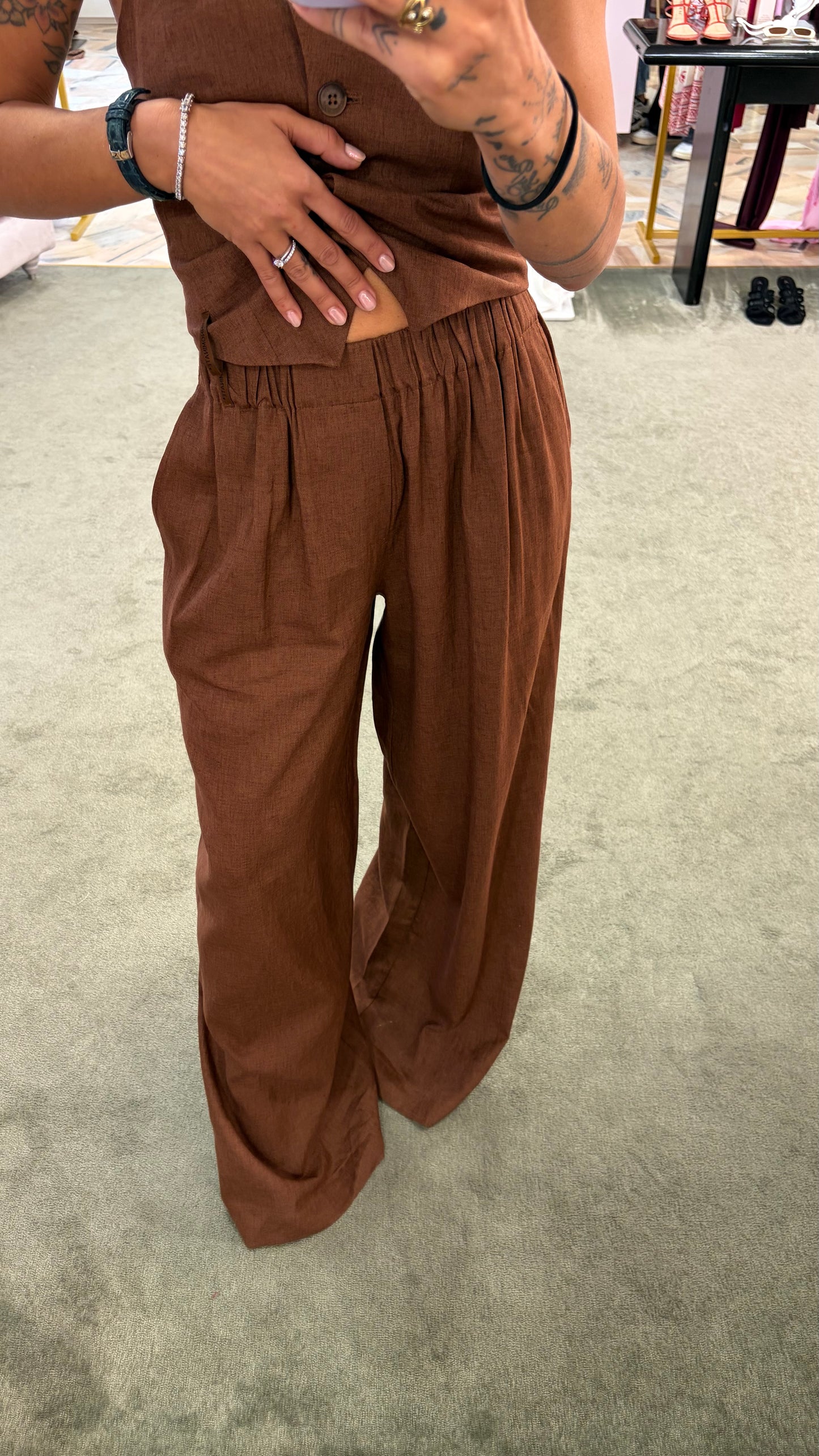 Pantaloni tabacco wide leg in lino Hinnominate