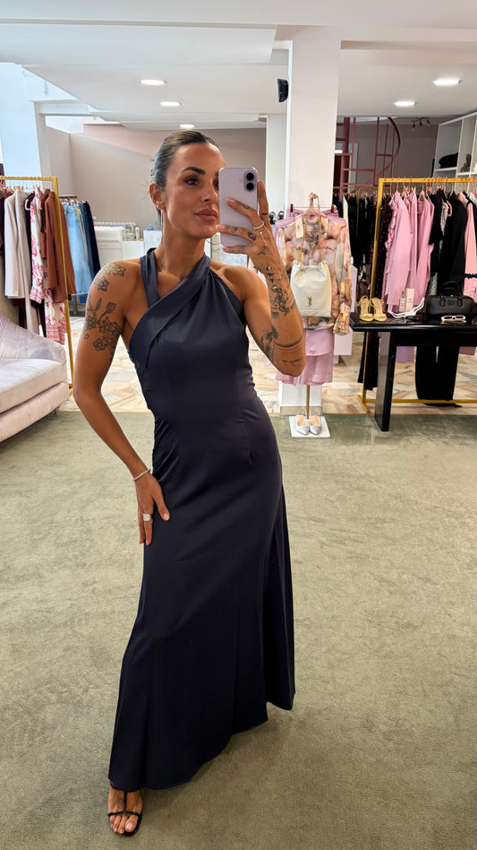 Abito lungo blu notte scollo asimmetrico in satin ay