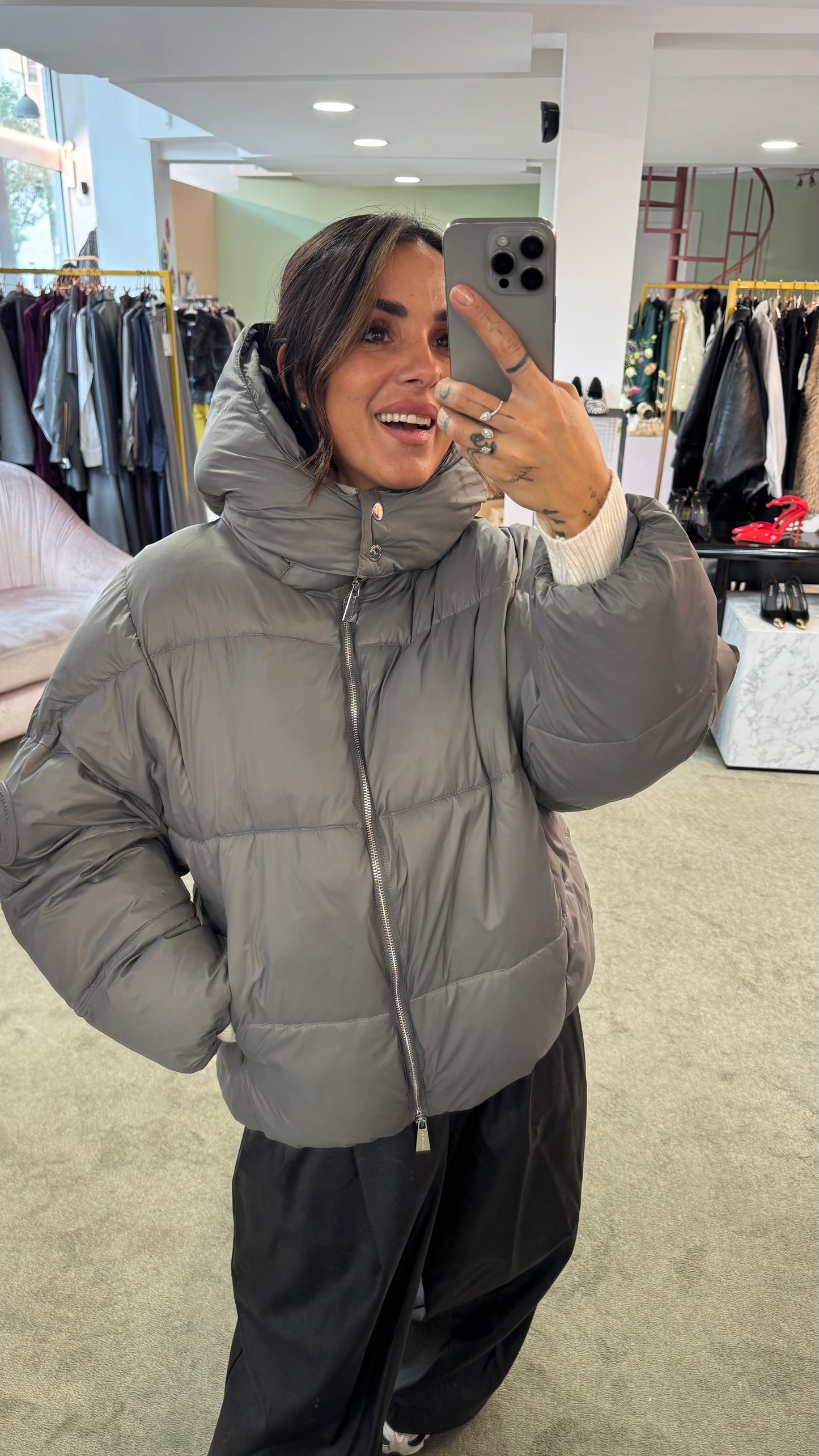 Piumino grigio over con cappuccio Hinnominate