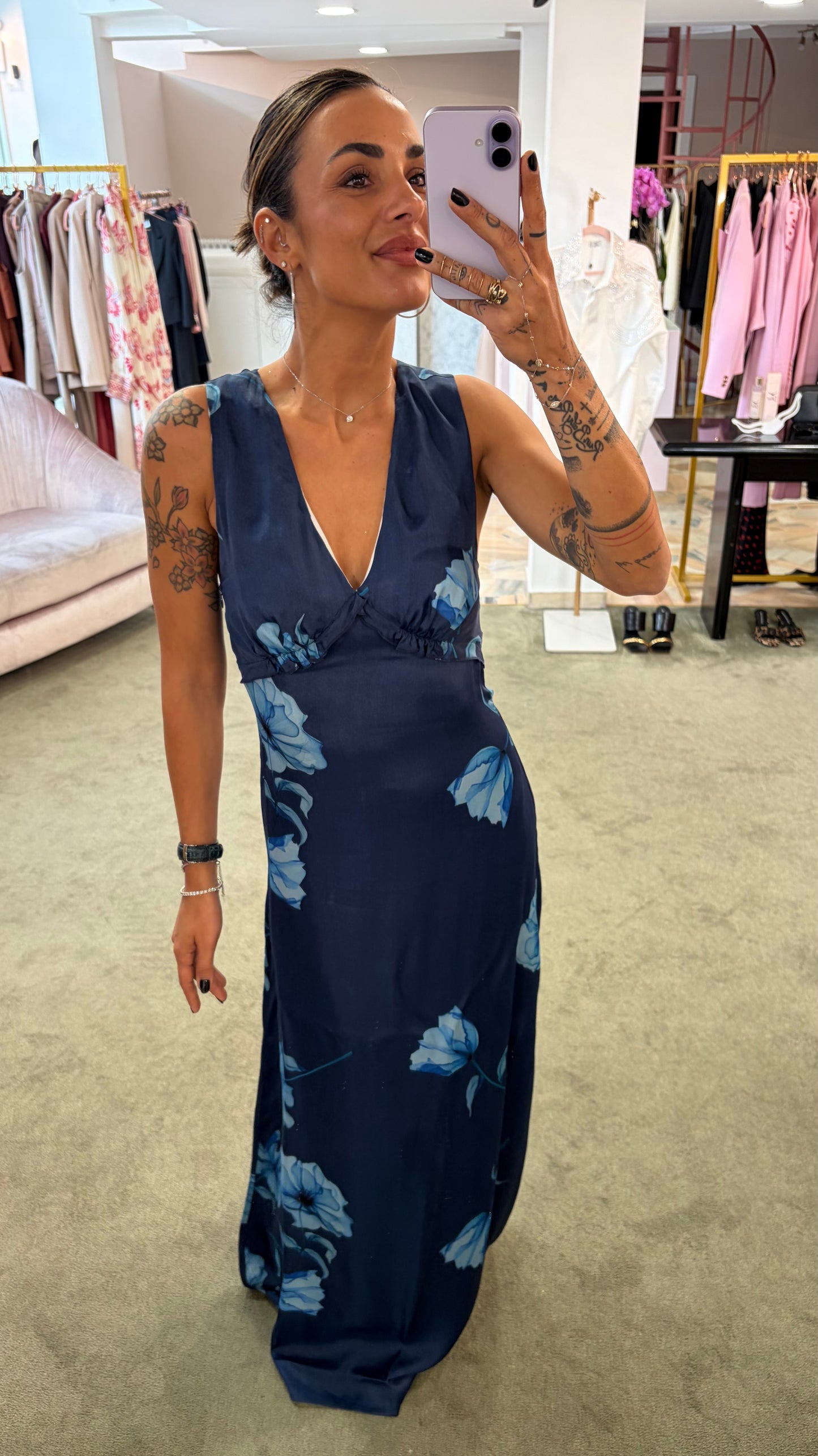 Abito ines lungo MAR DE MARGARITAS blu con fiori azzurri