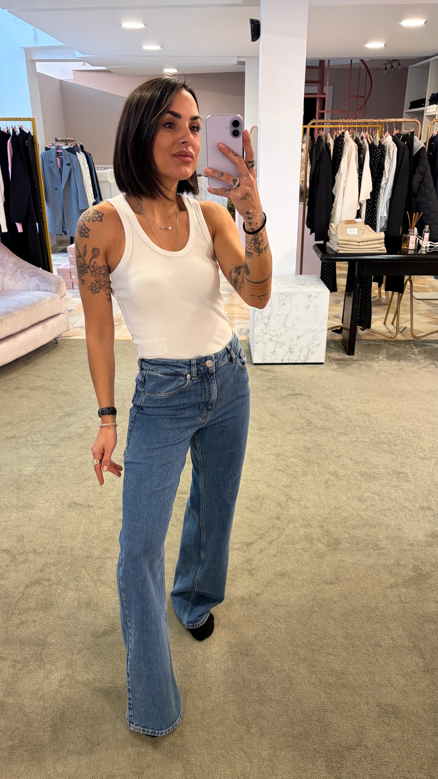 Canotta bianca a costine scollo tondo jx