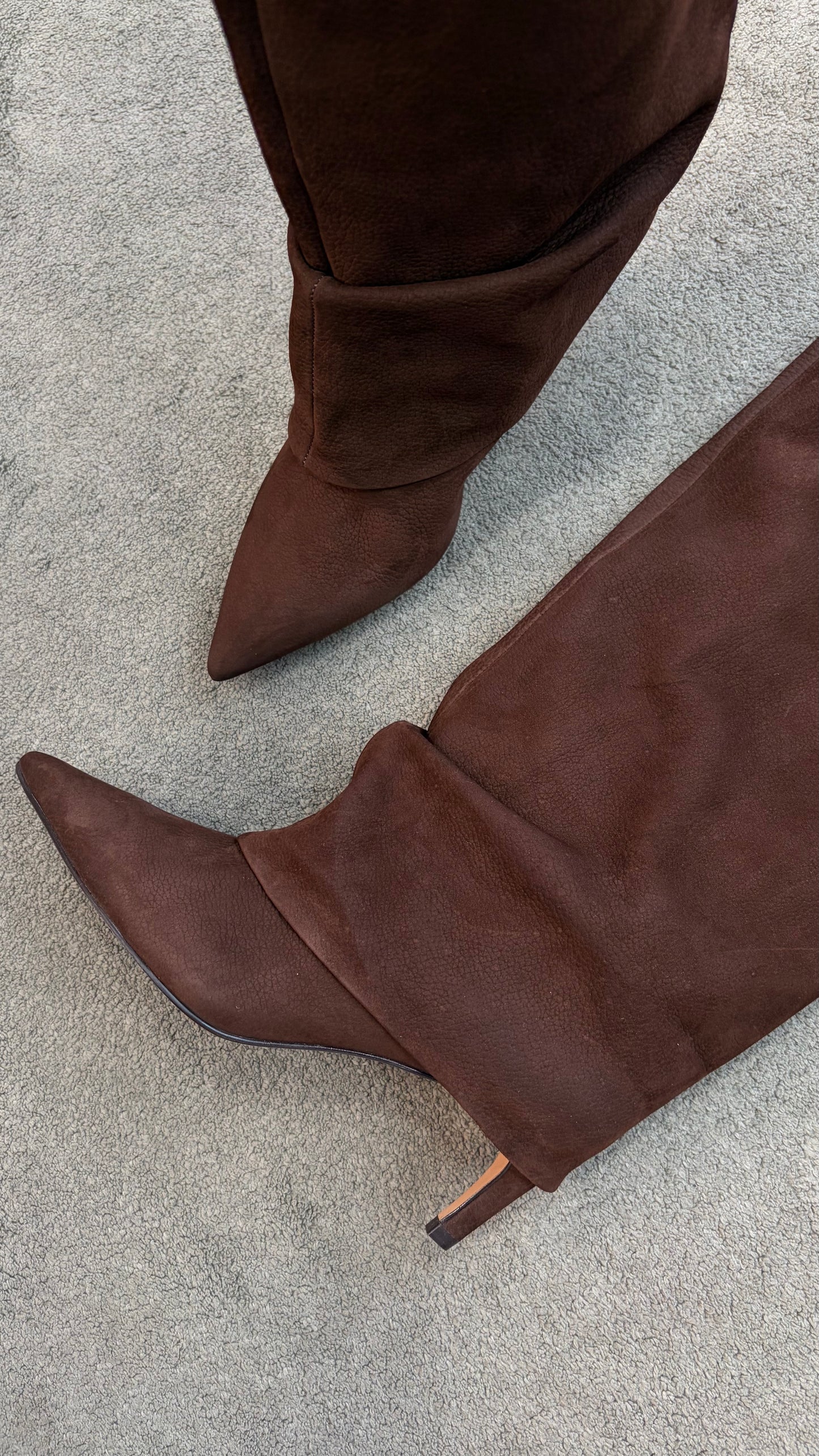 Stivale gambale alto marrone in pelle nabuk cr