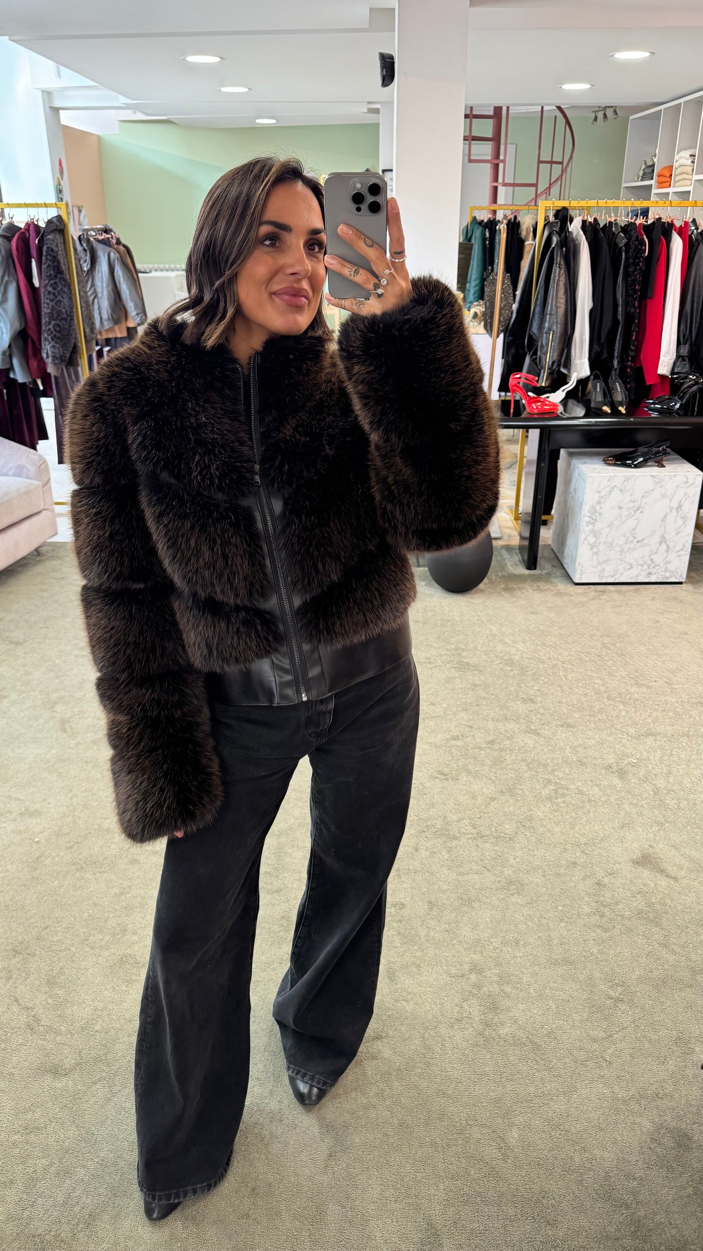 Bomber in pelliccia eco marrone luxury effetto fox un