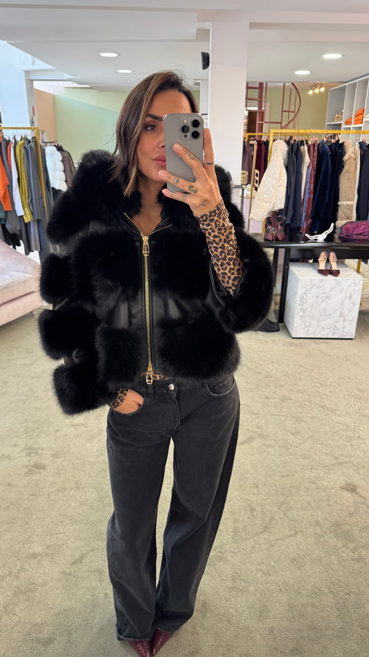 Pelliccia eco nera luxury con cappuccio ys