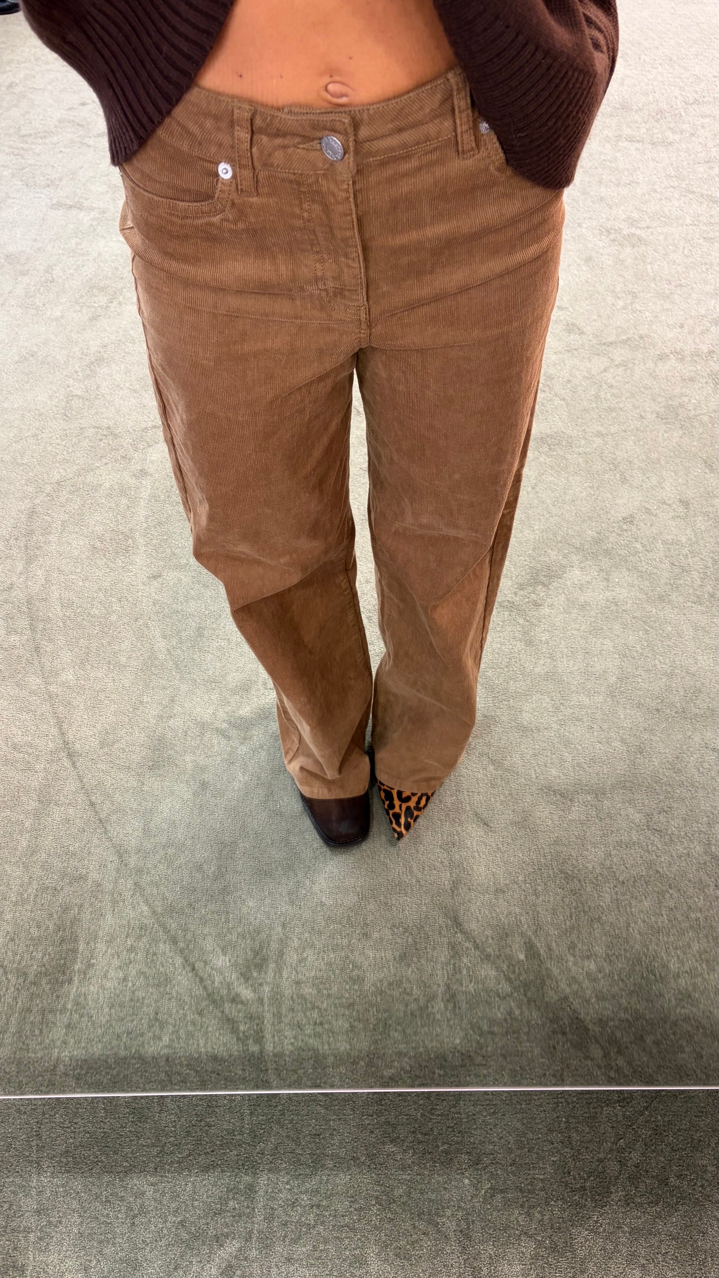 Pantaloni cammello a costine in velluto jx