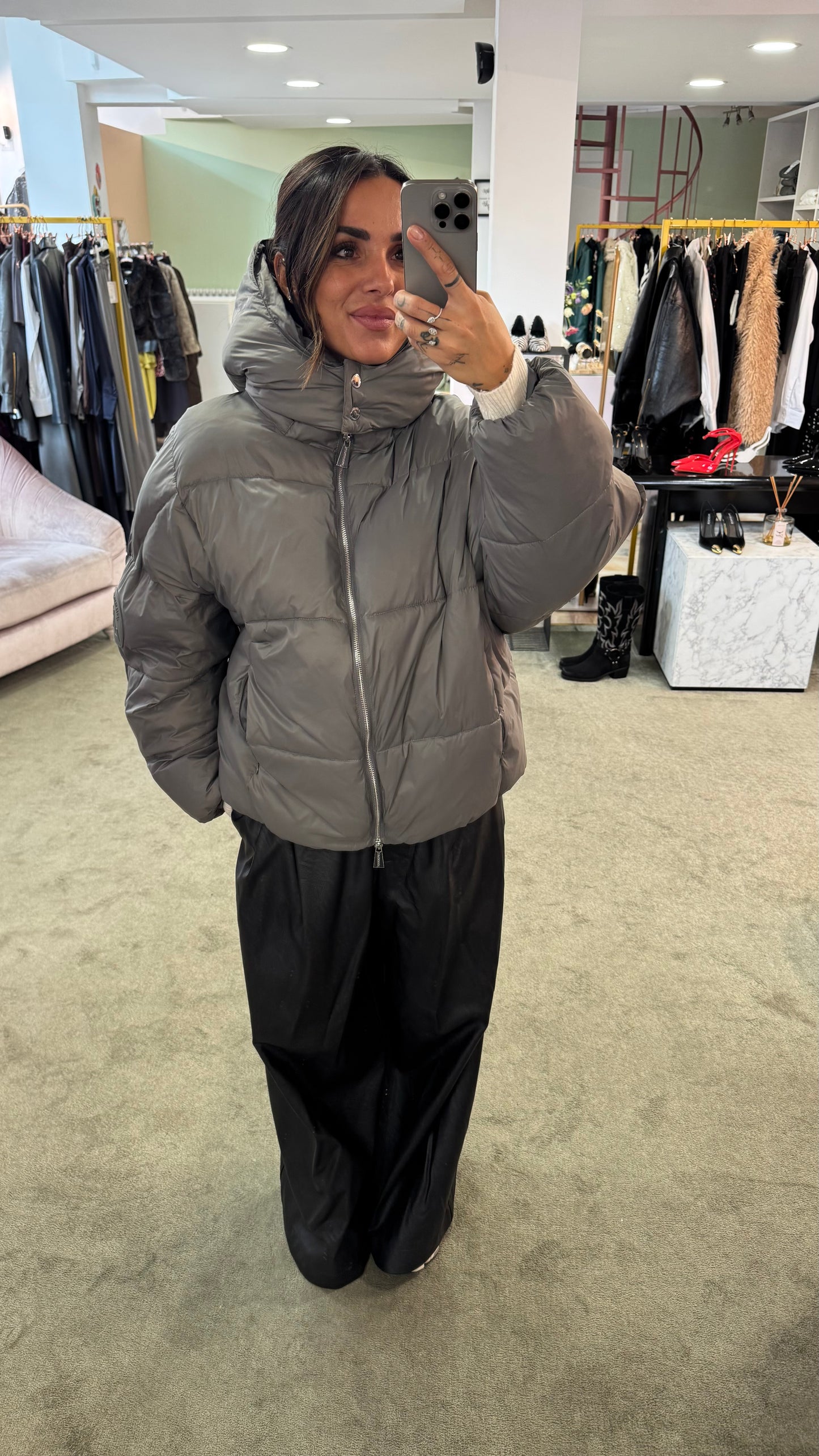 Piumino grigio over con cappuccio Hinnominate