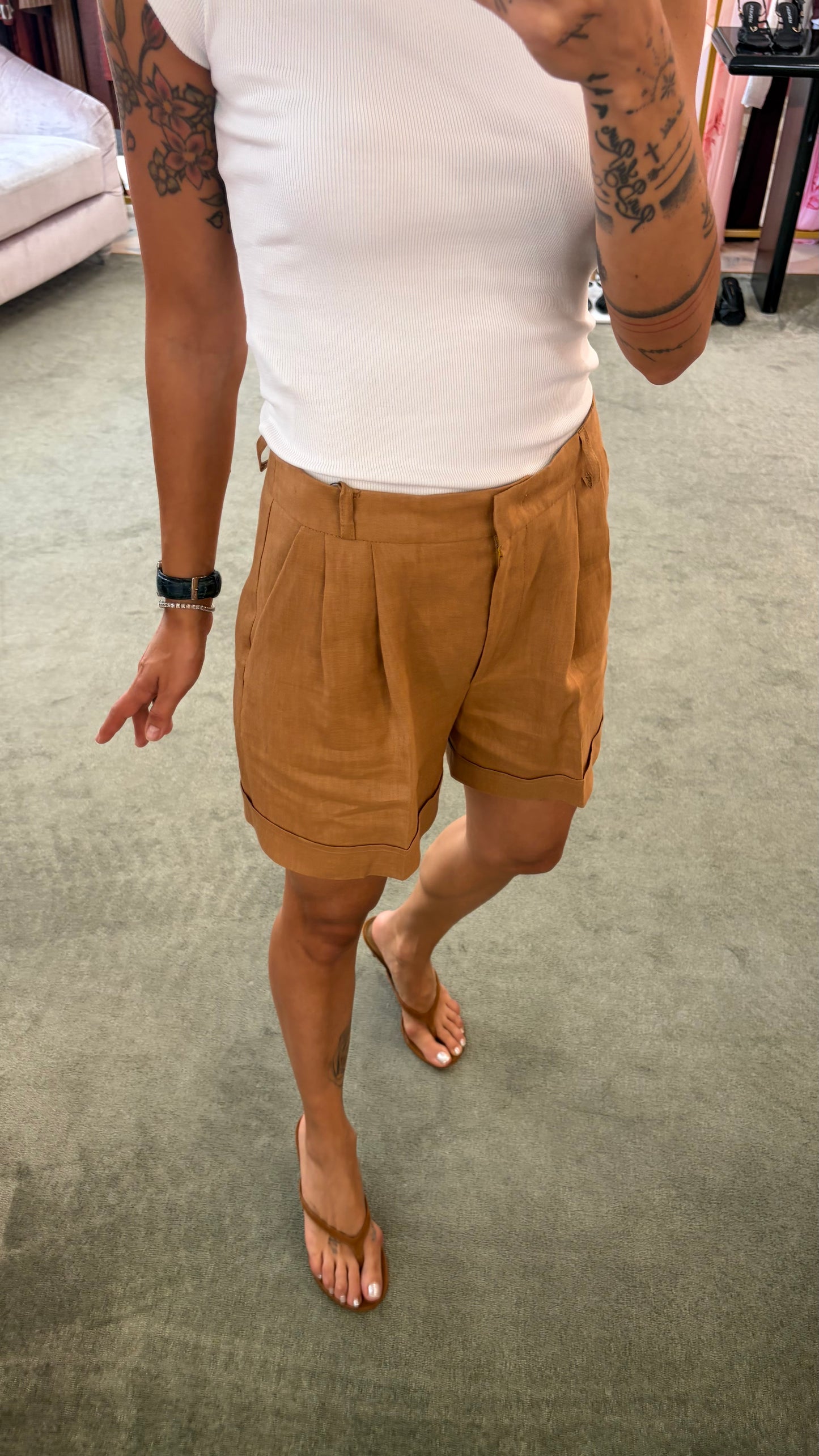 Shorts cammello in lino Actualee