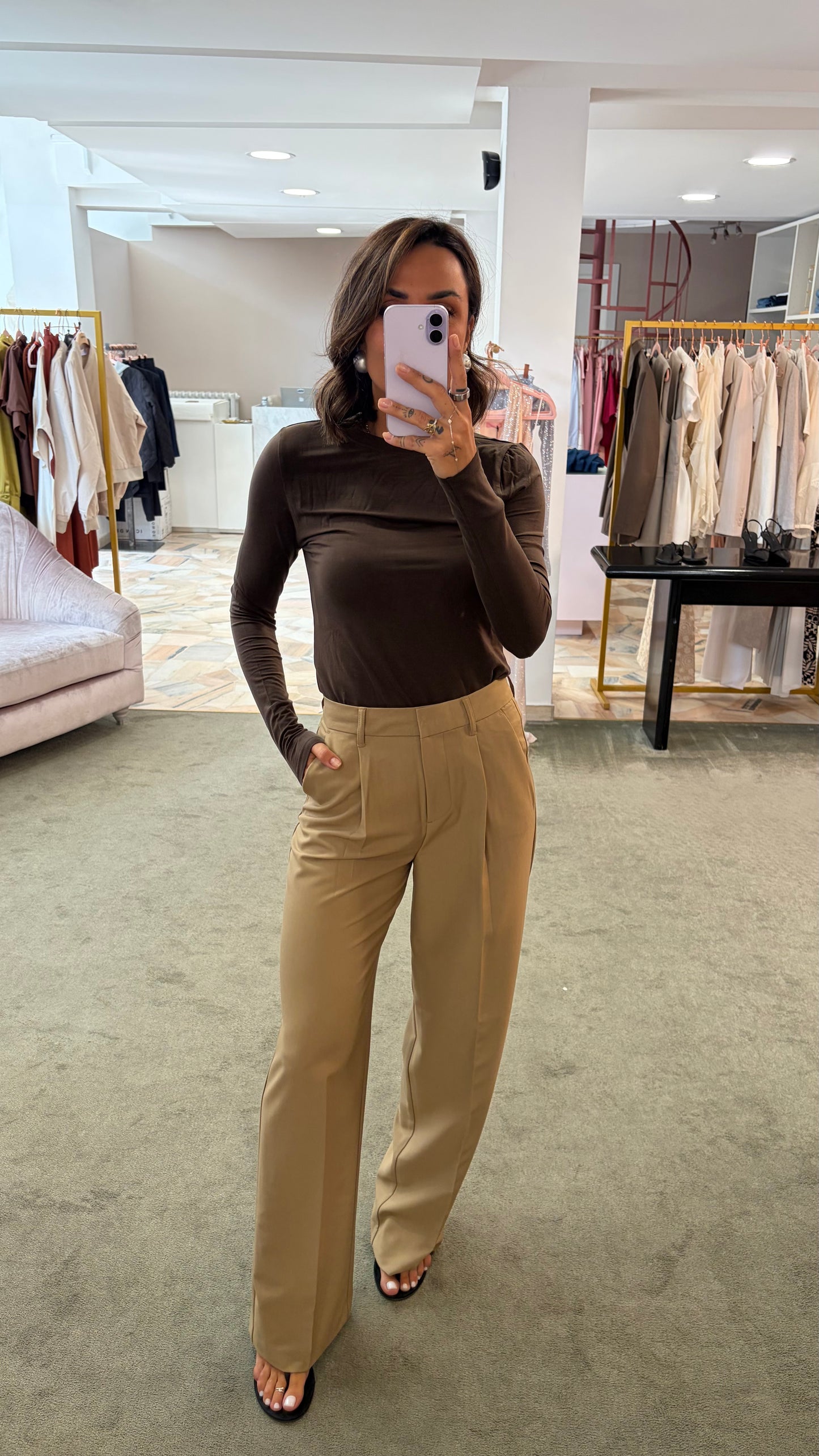 Pantaloni cammello ellis con pences wide leg jx