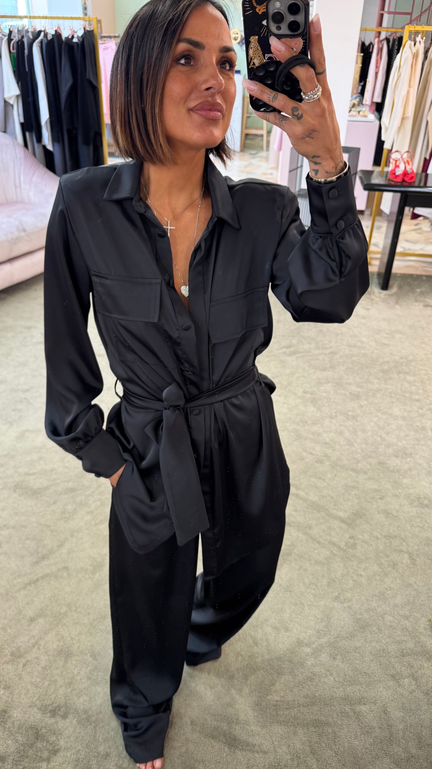 Maxi blusa nera con cintura in satin ks