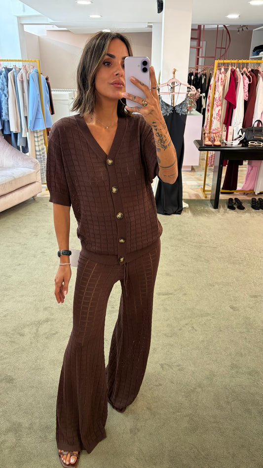 Set cardigan e pantaloni caffè traforato gl