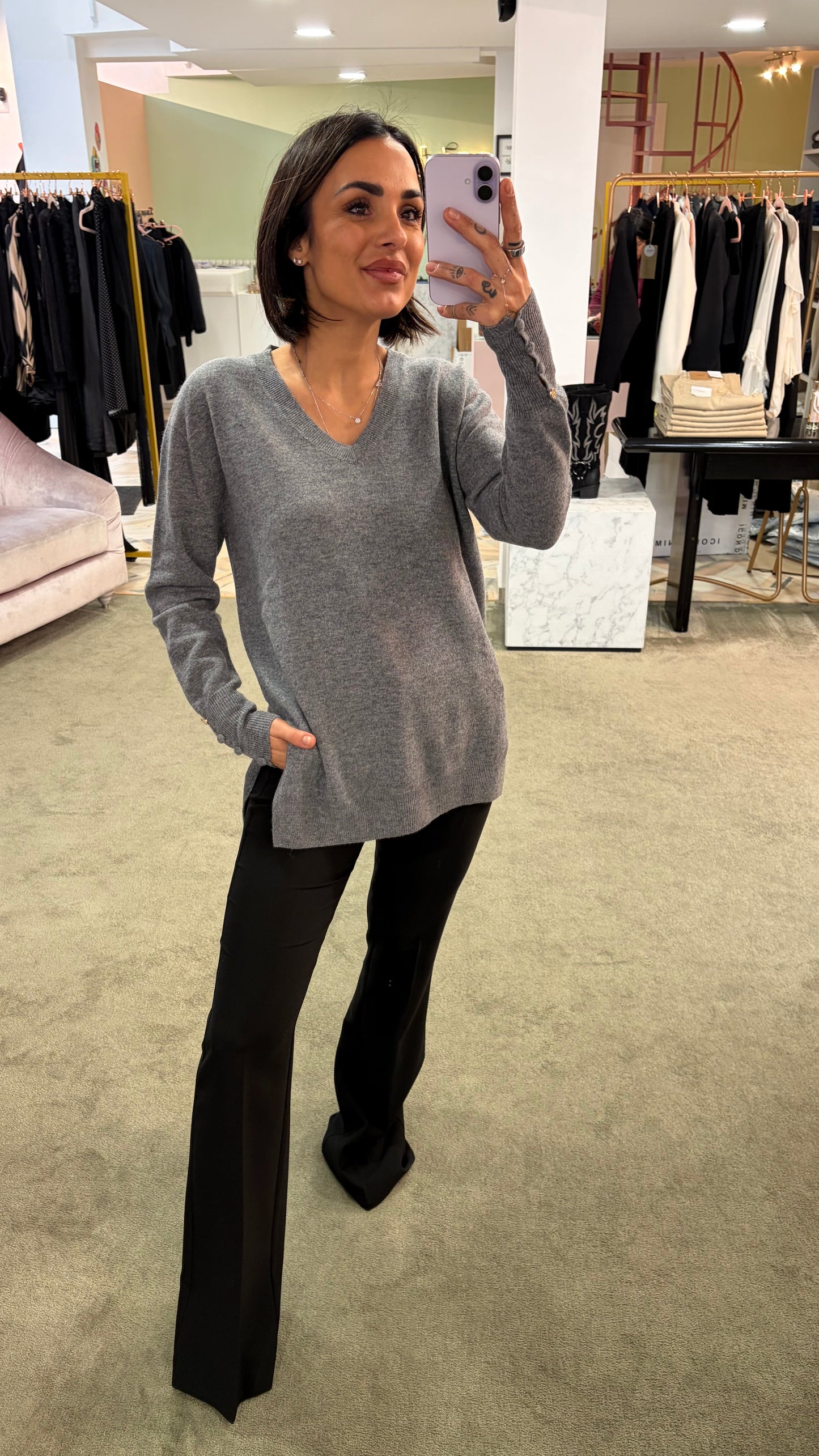 Maglione scollo a v grigio con spacchi laterali fr