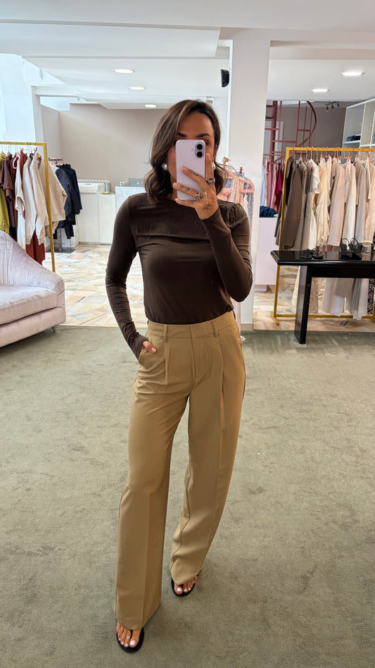 Pantaloni cammello ellis con pences wide leg jx