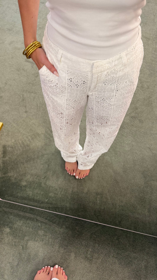 Pantaloni bianchi in sangallo jx