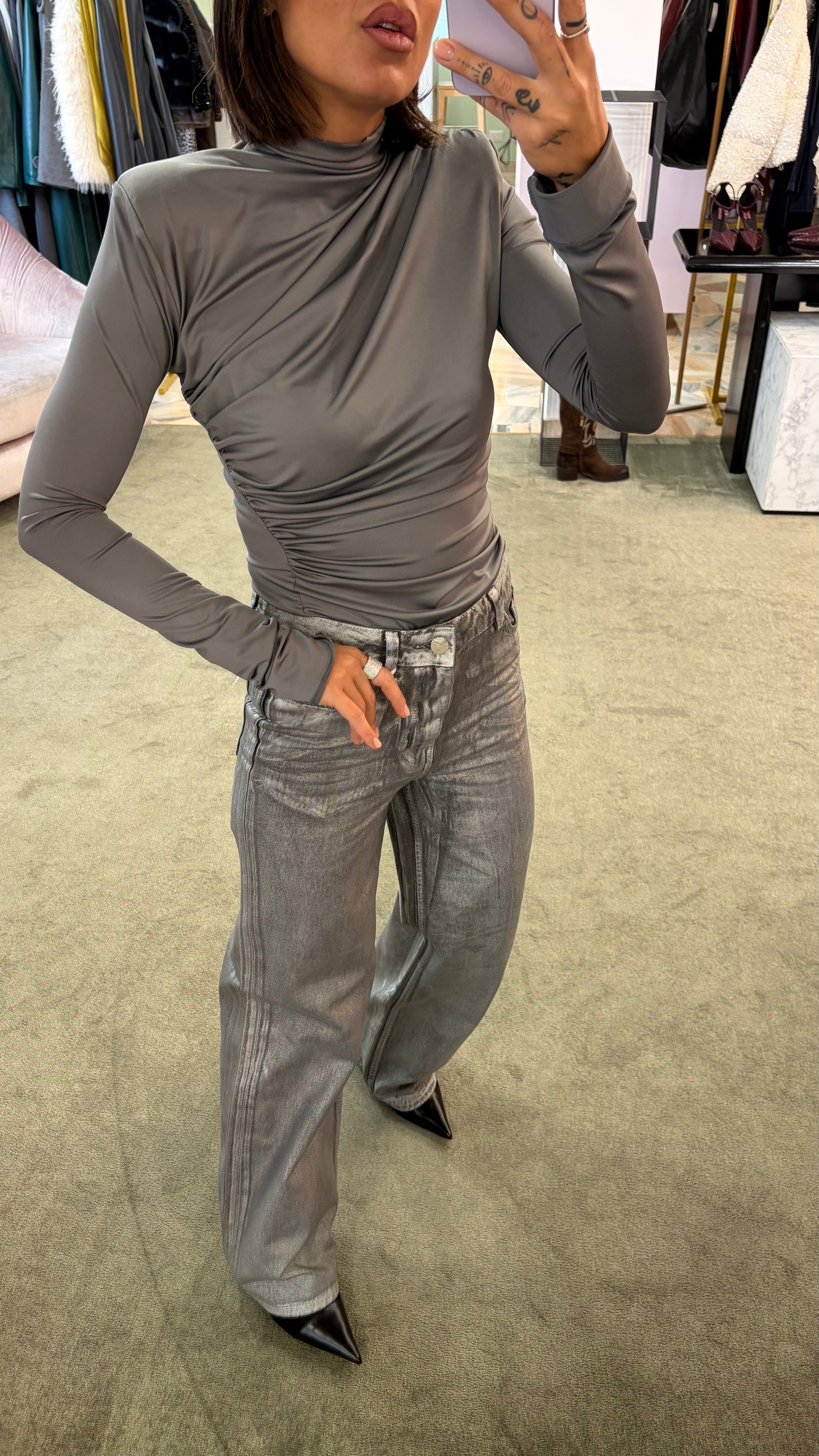 Jeans straight grigio argento spalmato fr