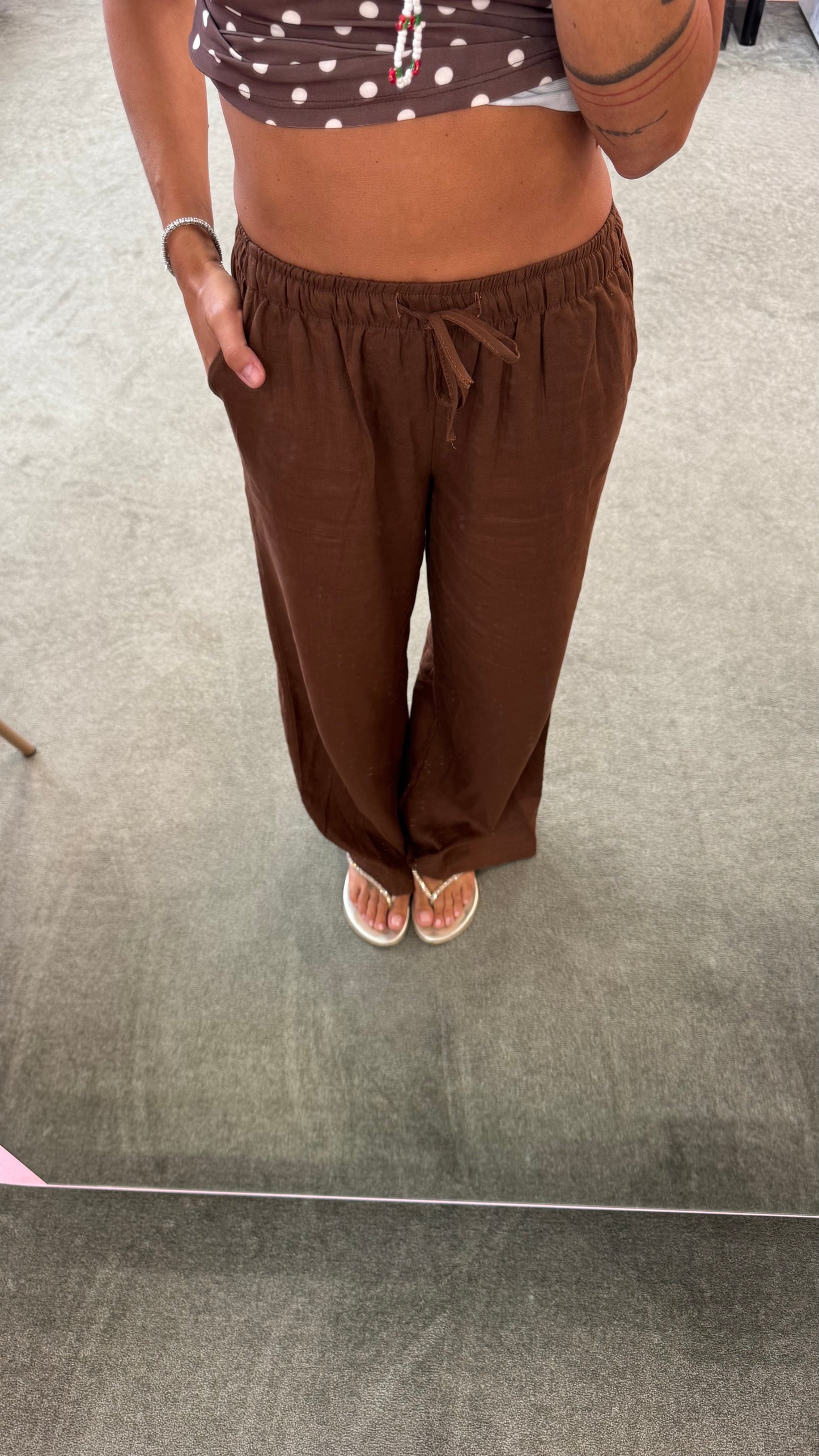 Pantaloni tabacco in lino con coulisse ep