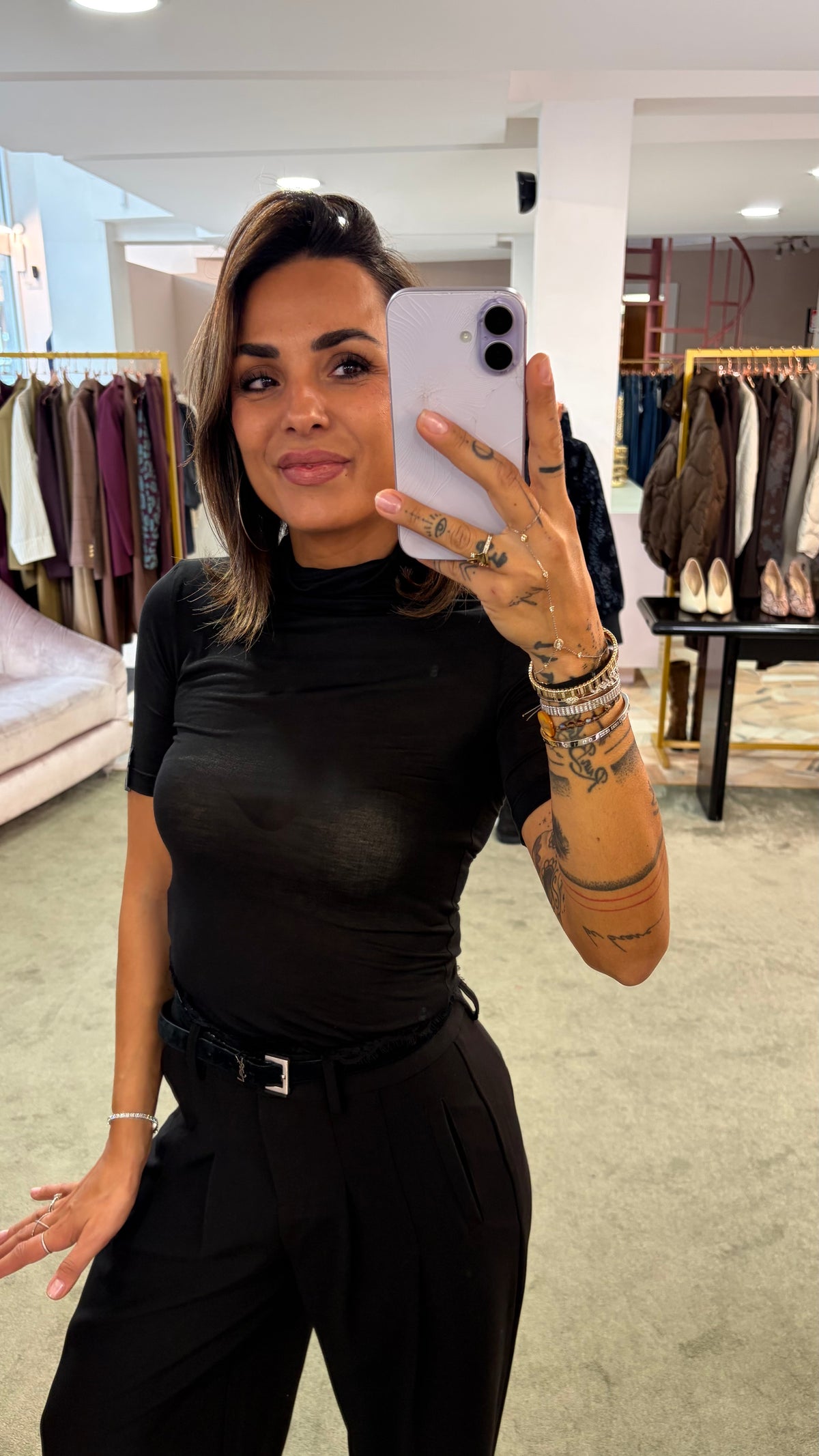 Maglia lupetto nera maniche corte Hinnominate