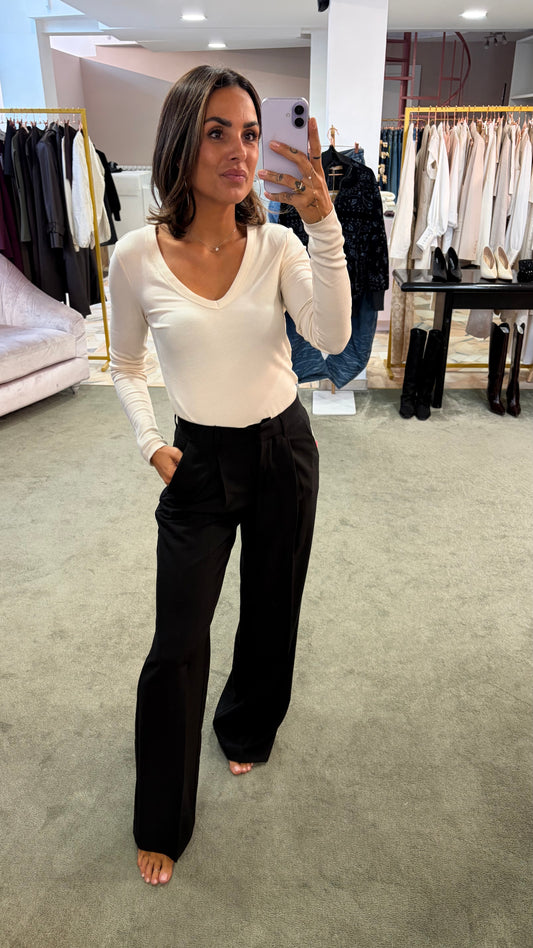 Pantaloni neri ellis con pences wide leg jx