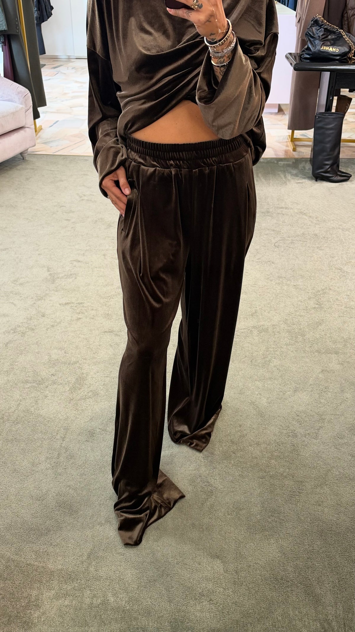 Pantaloni marroni dritti in velluto Don't@Me