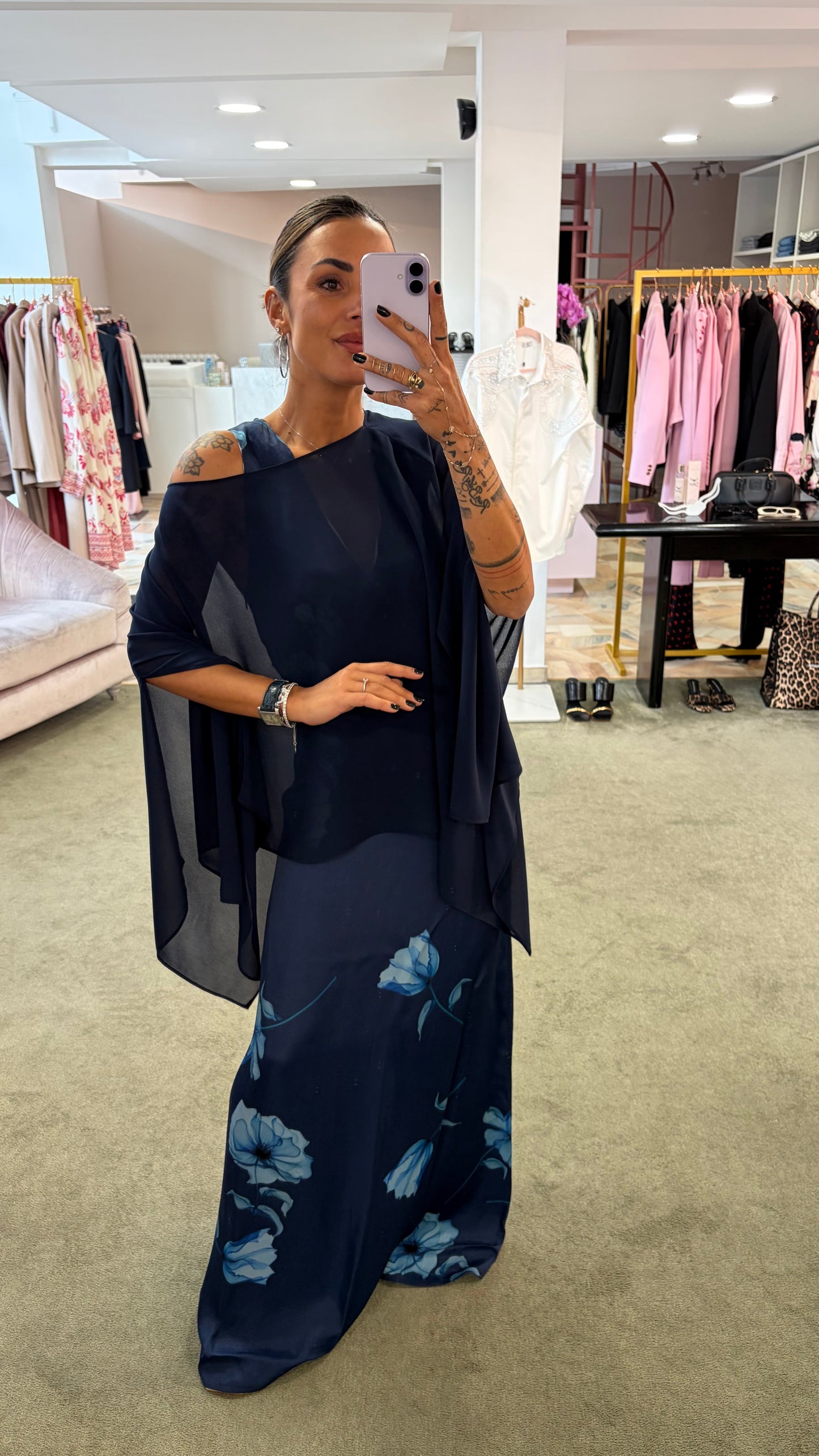 Abito ines lungo MAR DE MARGARITAS blu con fiori azzurri