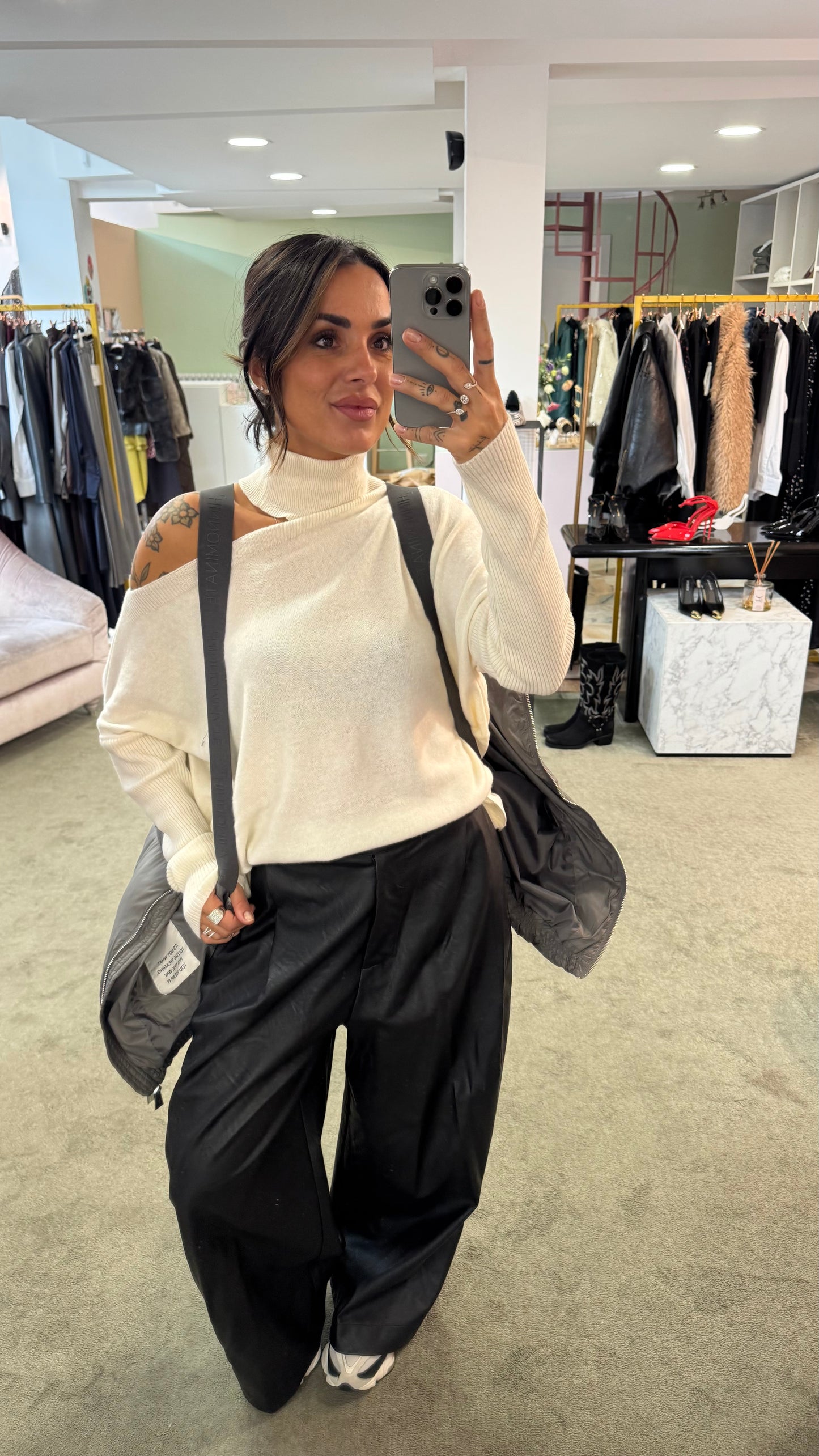 Piumino grigio over con cappuccio Hinnominate