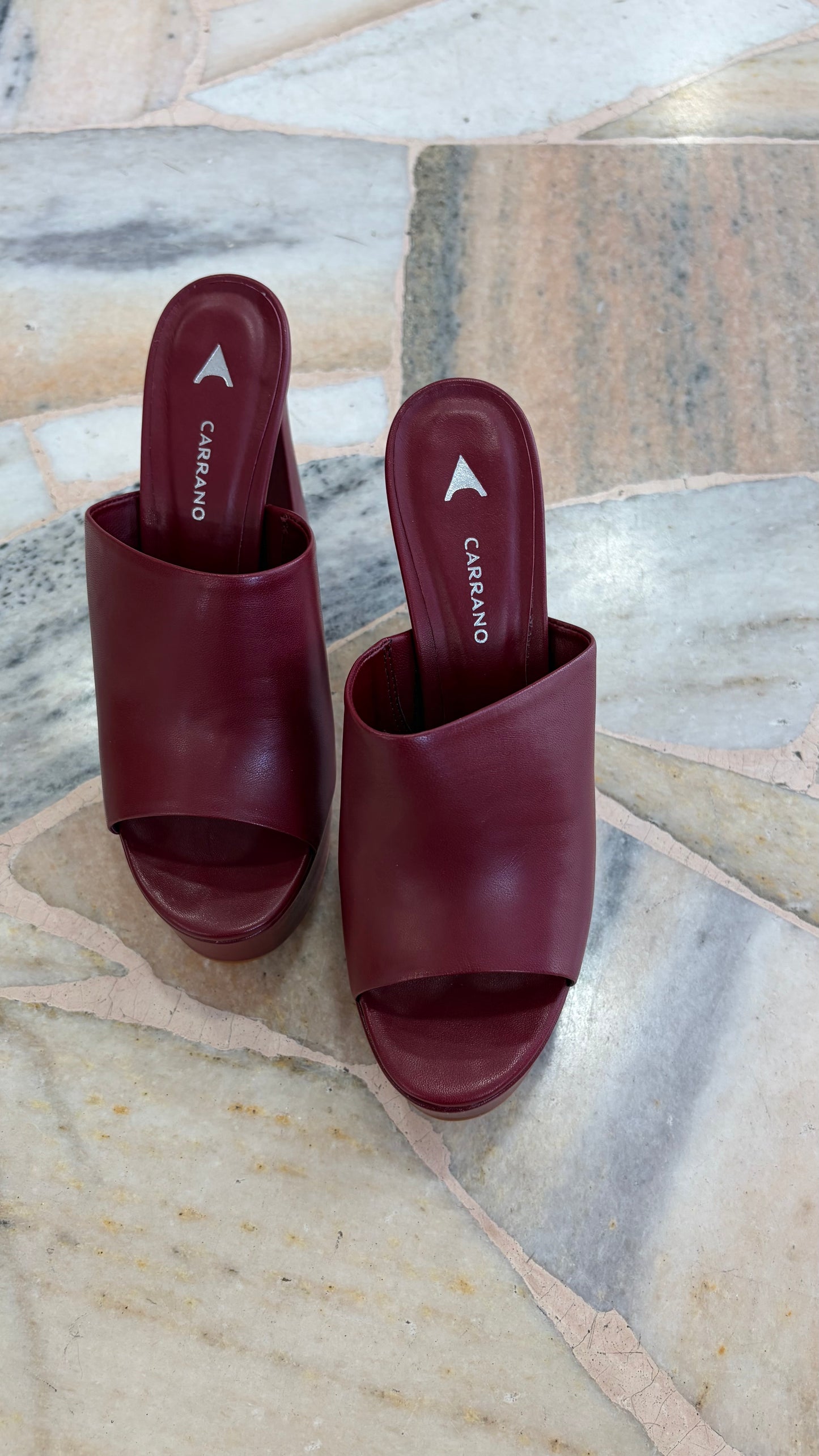 Sabot bordeaux in pelle con plateau