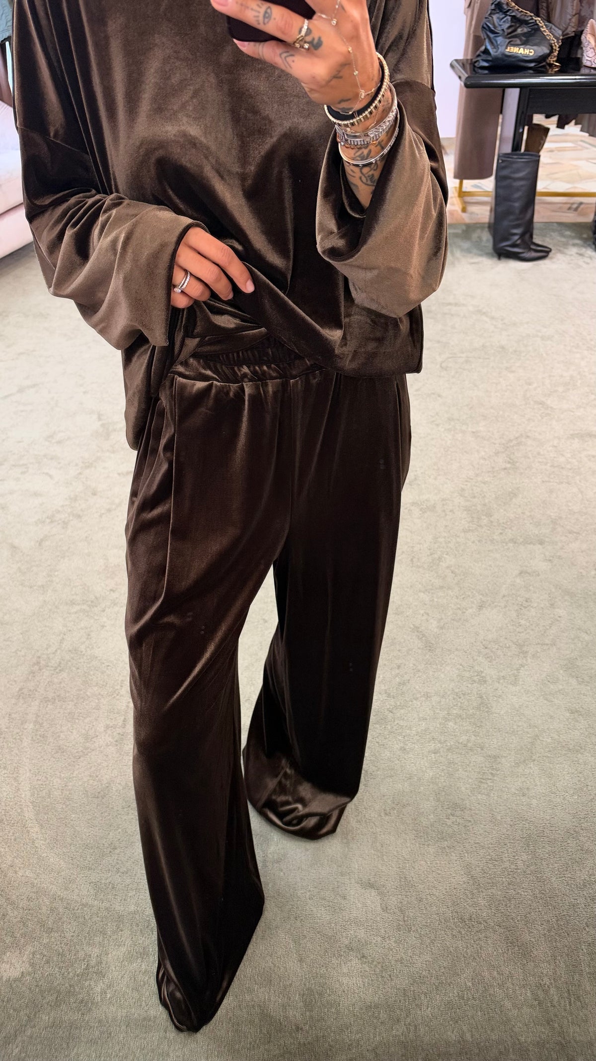 Pantaloni marroni dritti in velluto Don't@Me