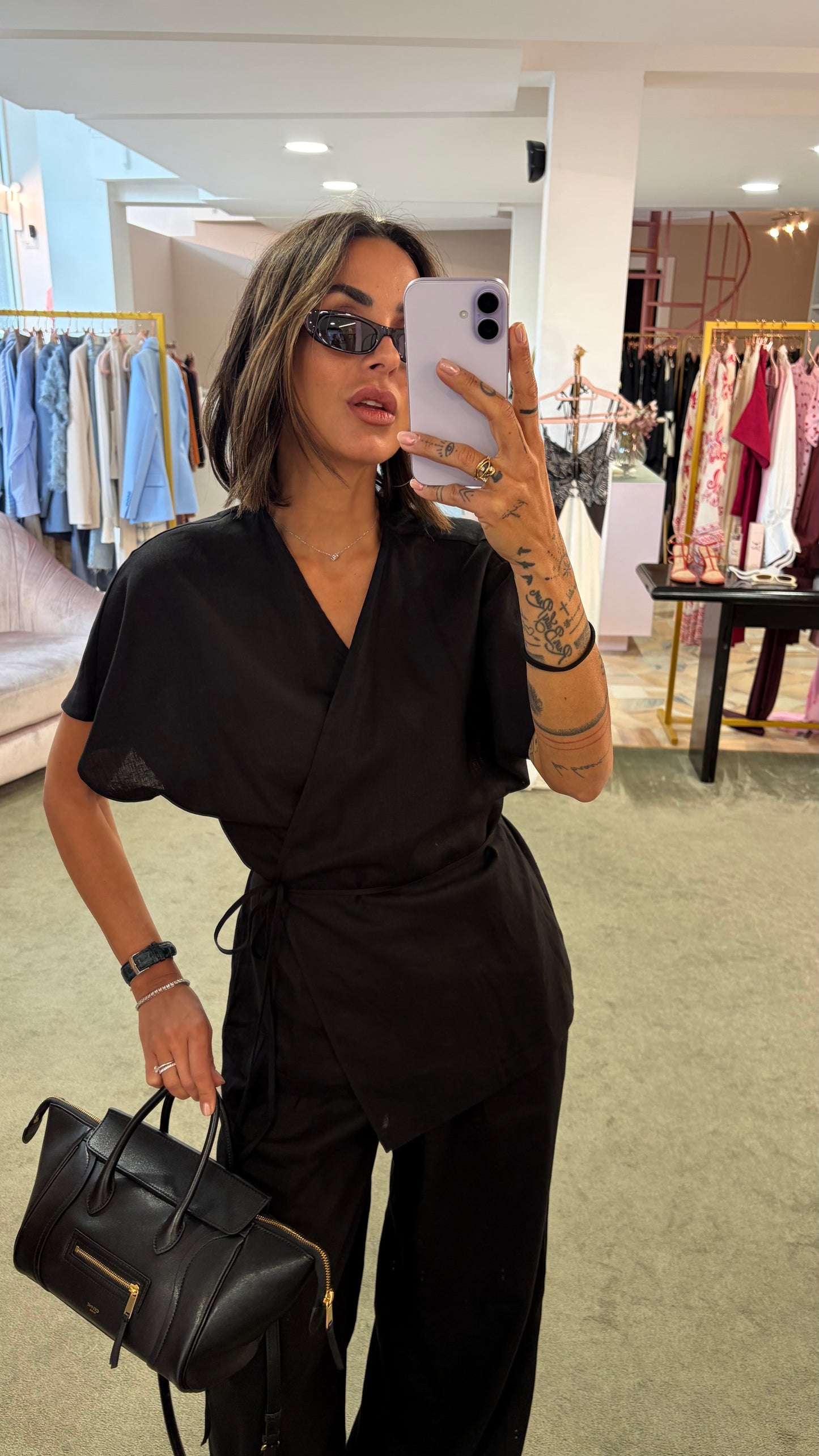 Camicia kimono nera con cintura in lino Hinnominate