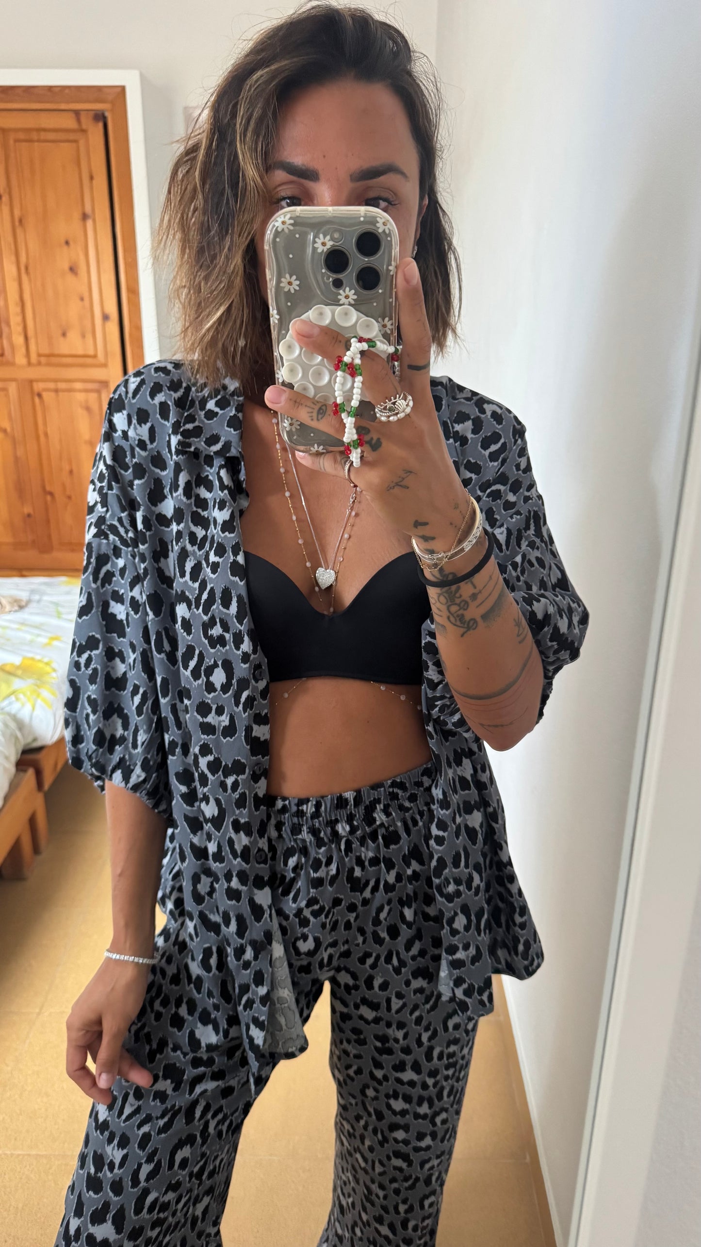 Camicia leopardata grigia sy