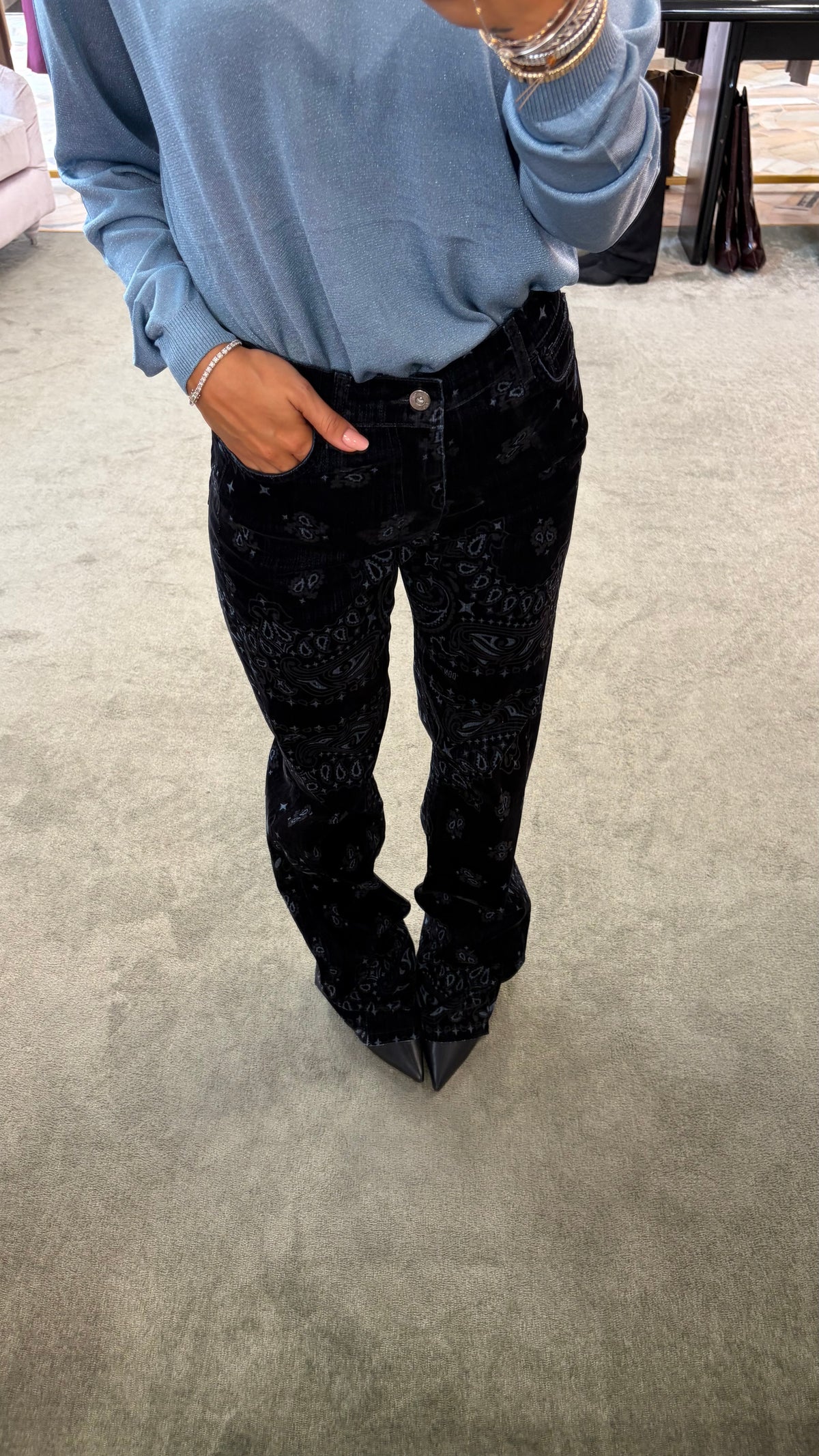 Pantaloni neri bandana straight in velluto Don't@Me