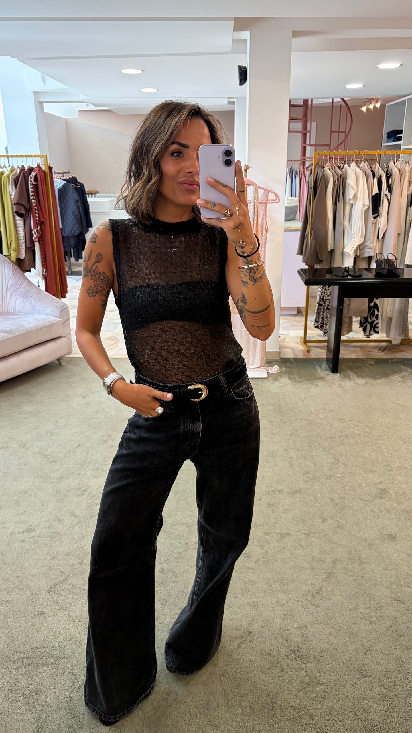 Canotta girocollo nera in lurex ay