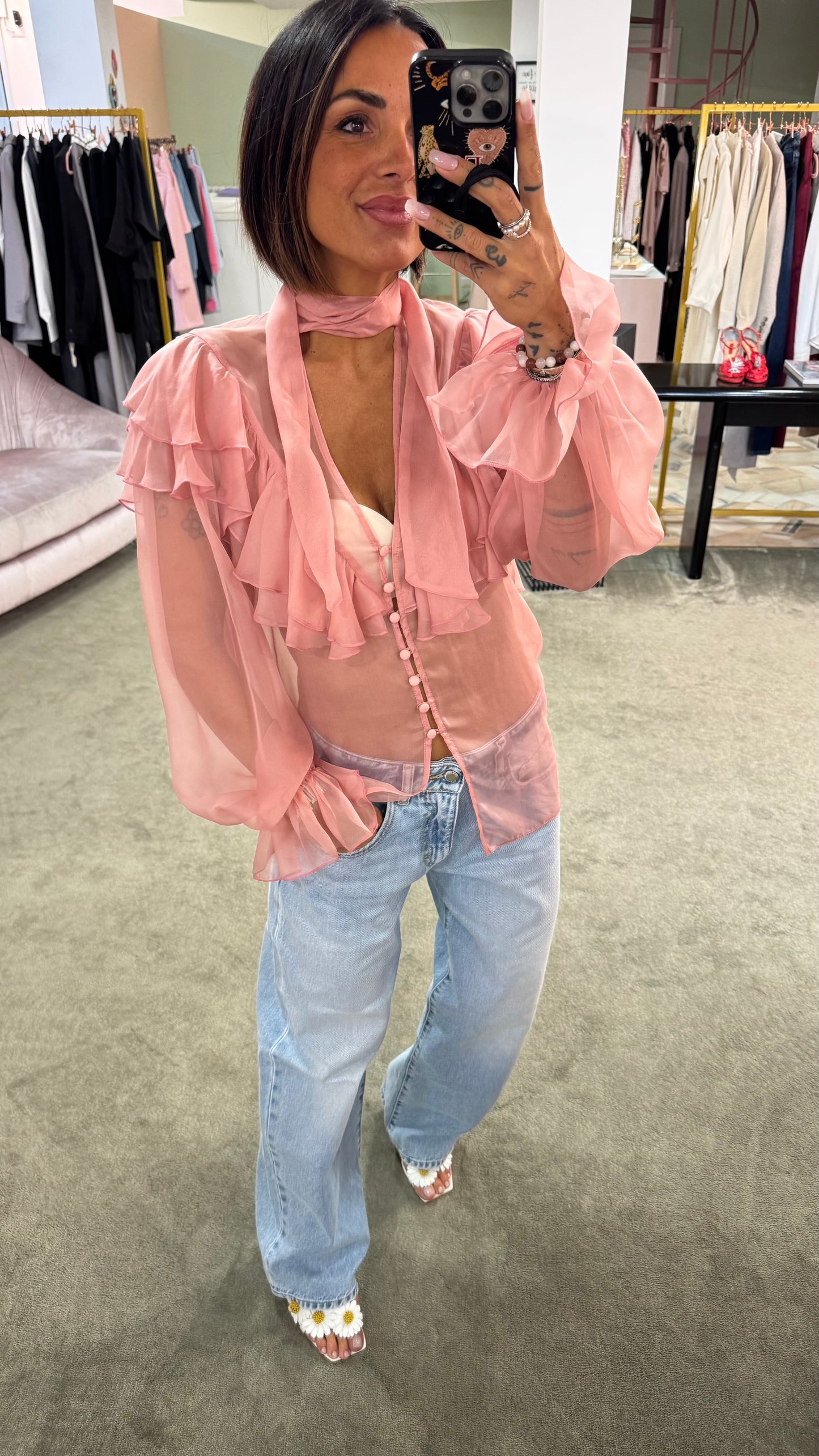 Camicia rosa trasparente con volant Actualee
