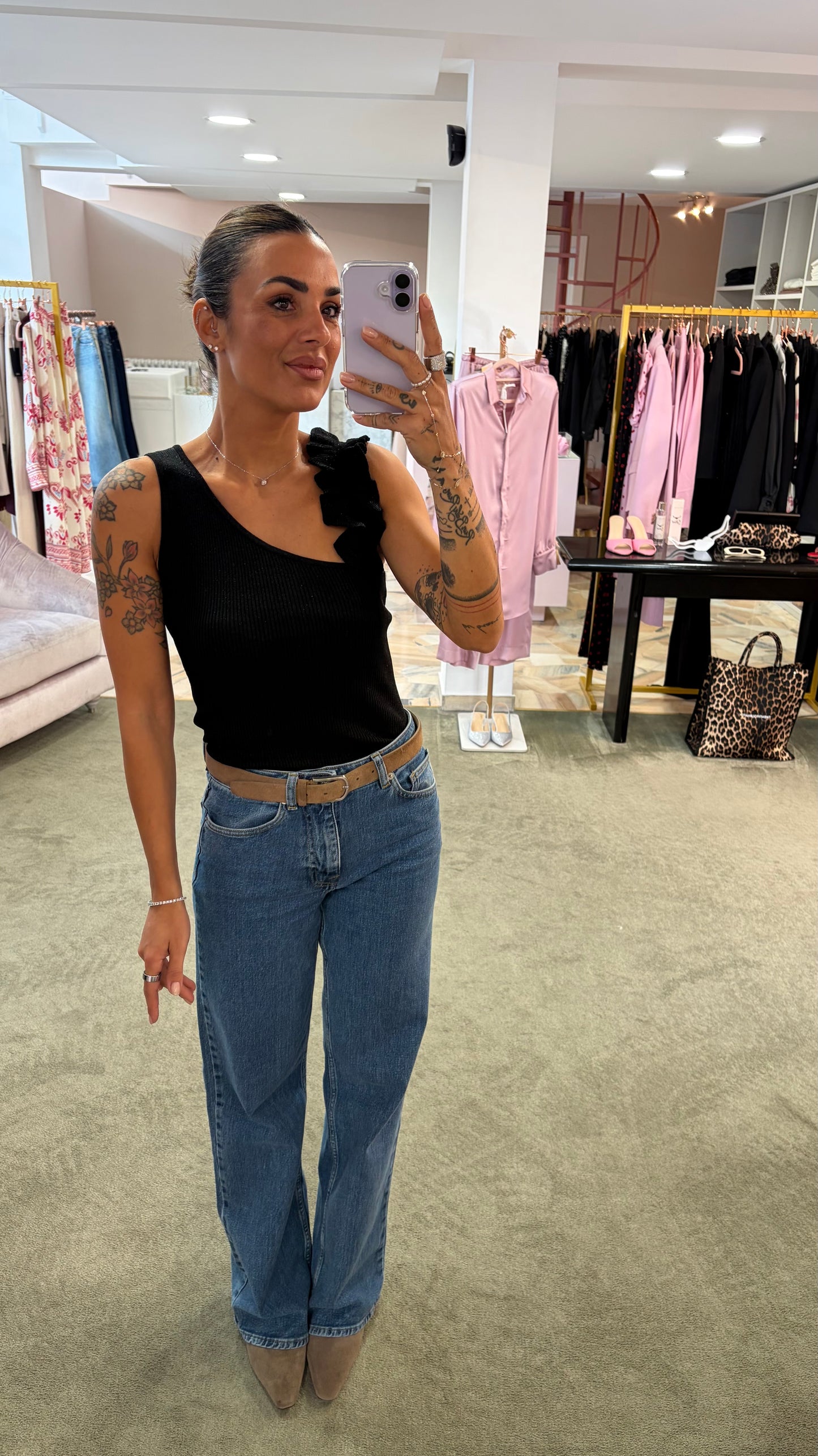 Canotta nera con spallina rouges bj