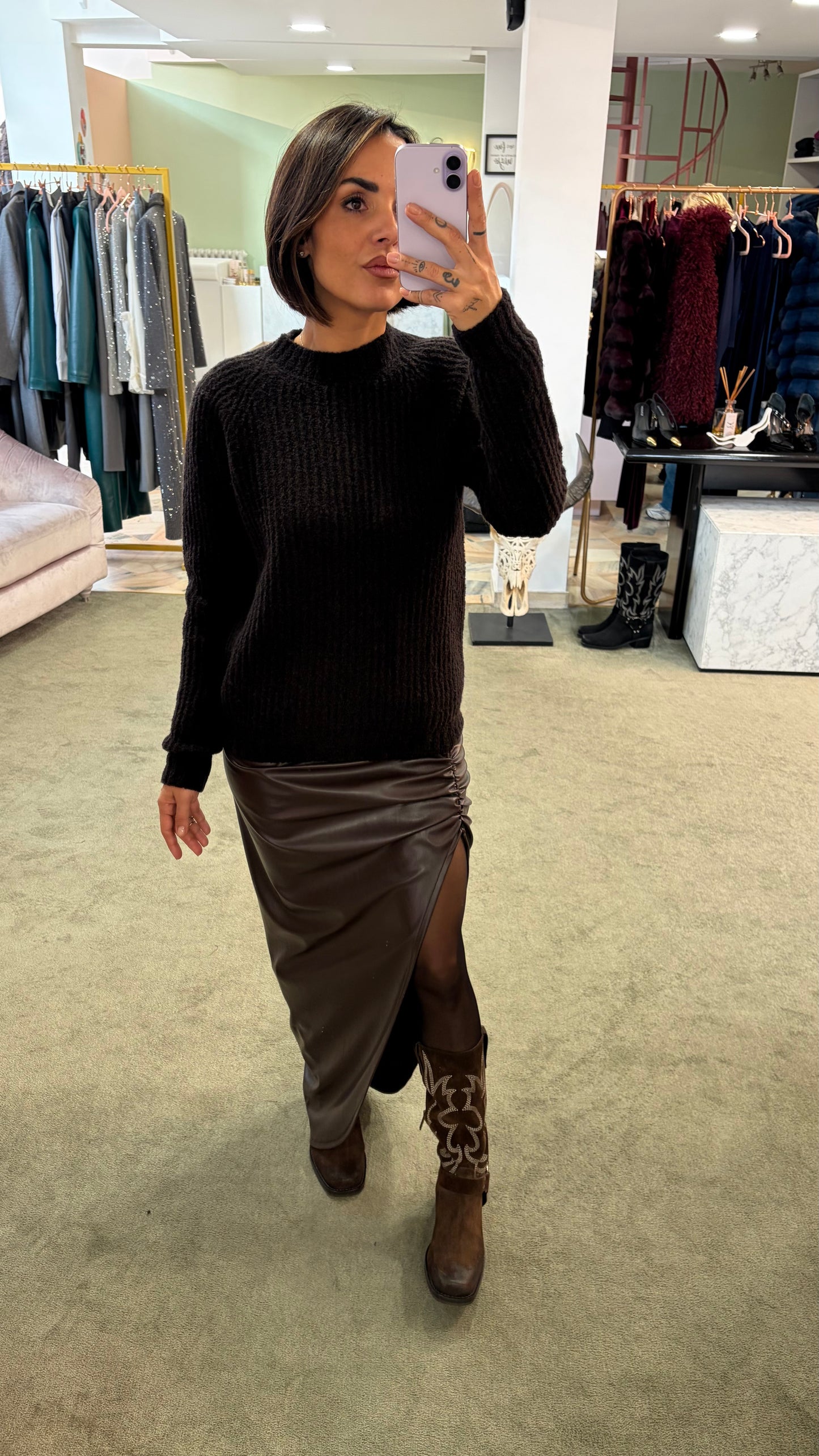 Maglione girocollo marrone cioccolato a costine Irish