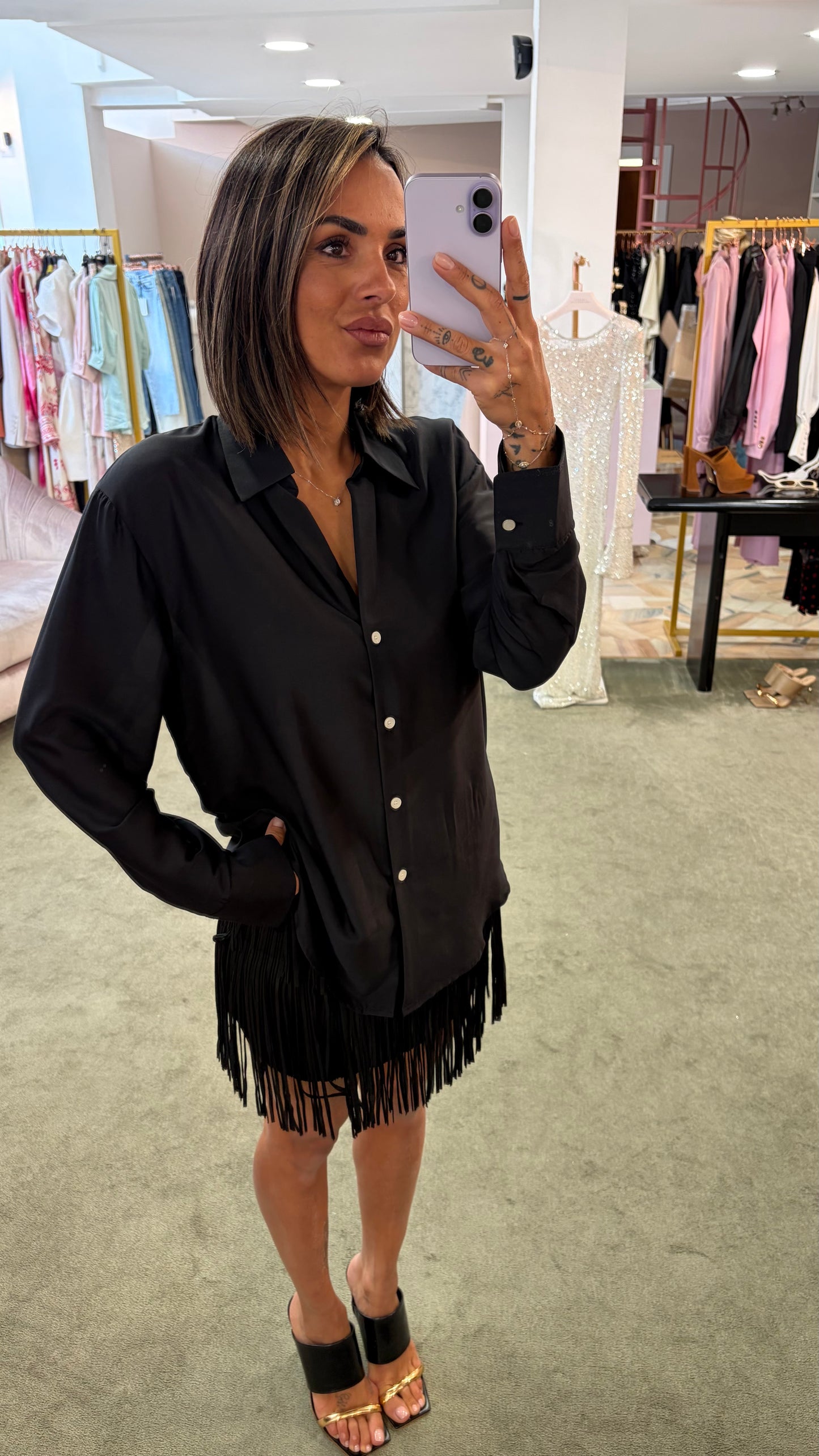 Camicia nera scollo a v glp