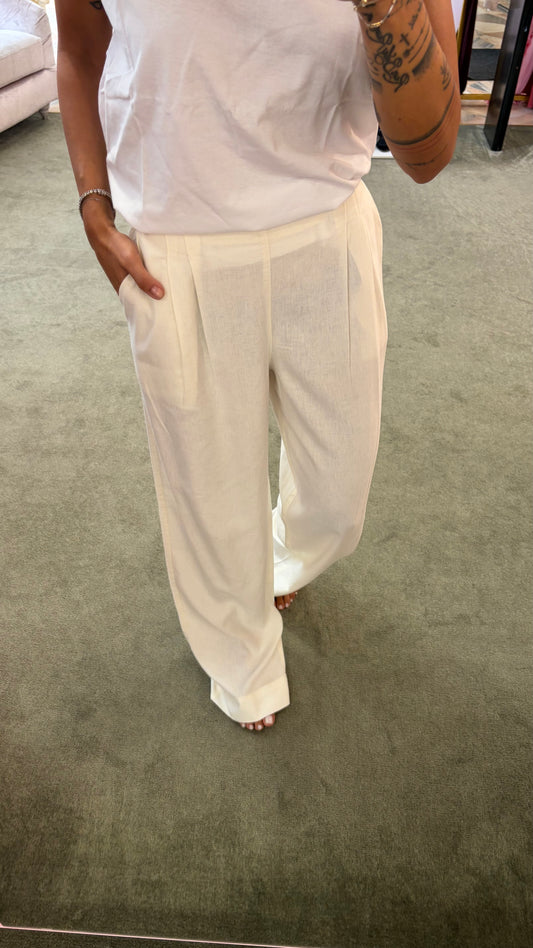 Pantaloni almira panna con pences ed elastico jx