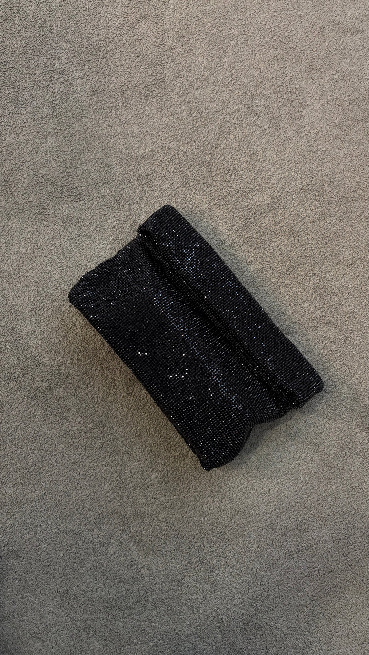 Pochette nera con cristalli