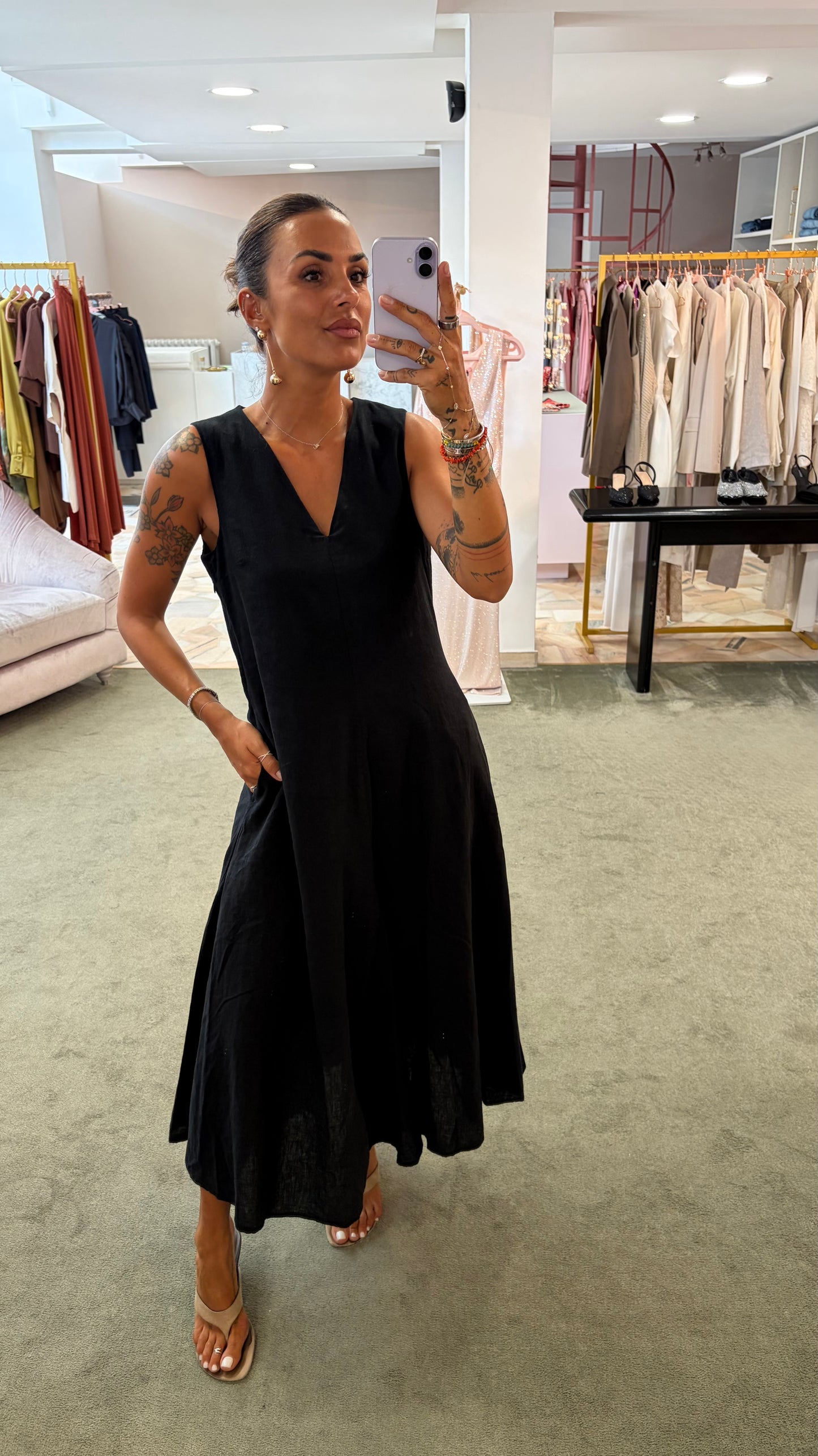 Abito midi nero scollo a v misto lino sl