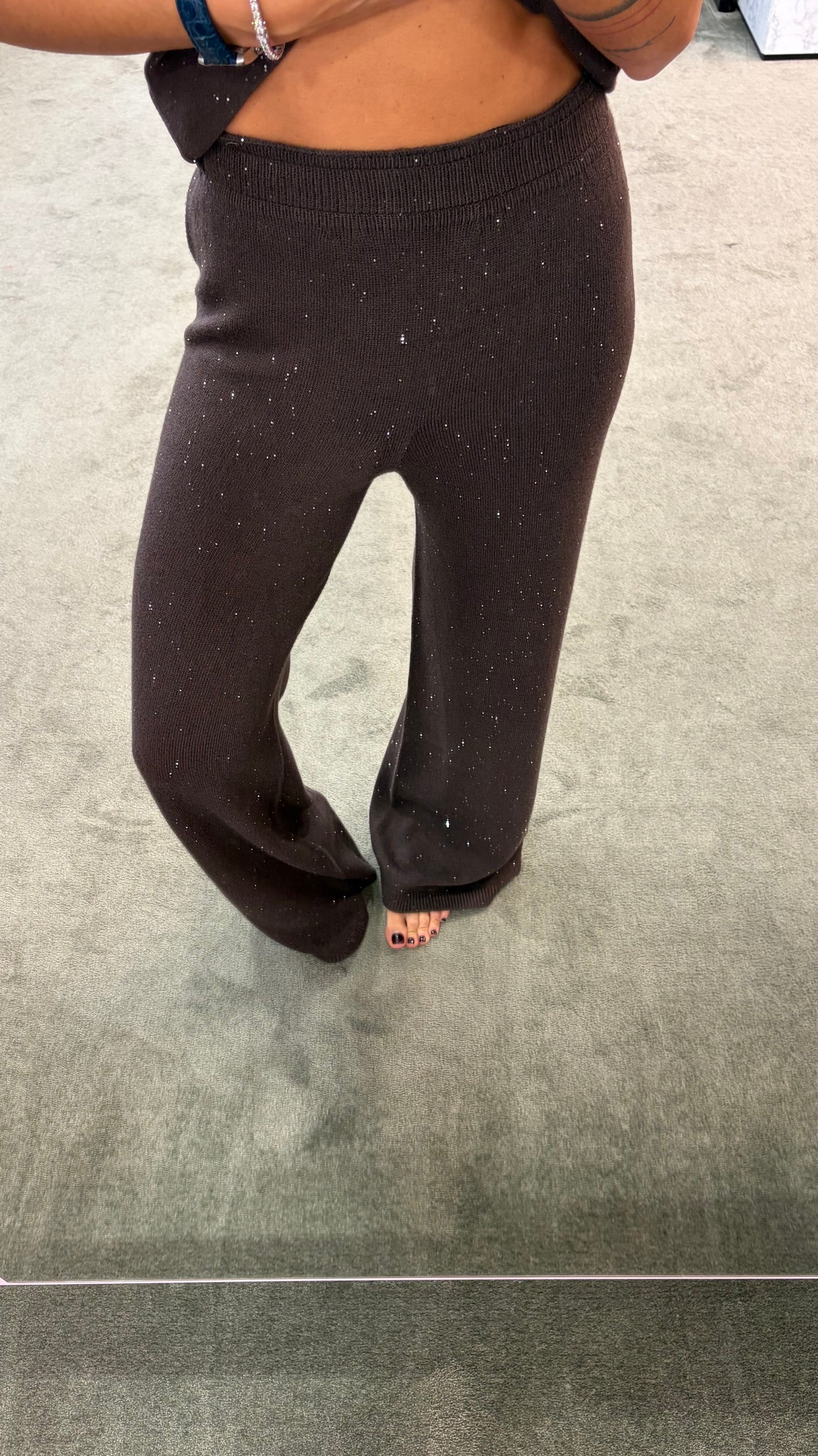 Pantaloni marroni testa di moro Hinnominate in maglia con micropaillets