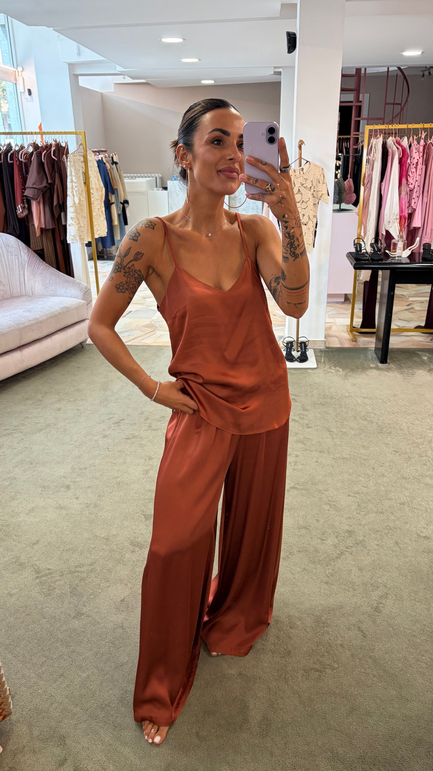 Blusa panna fantasia foglie mattone ay