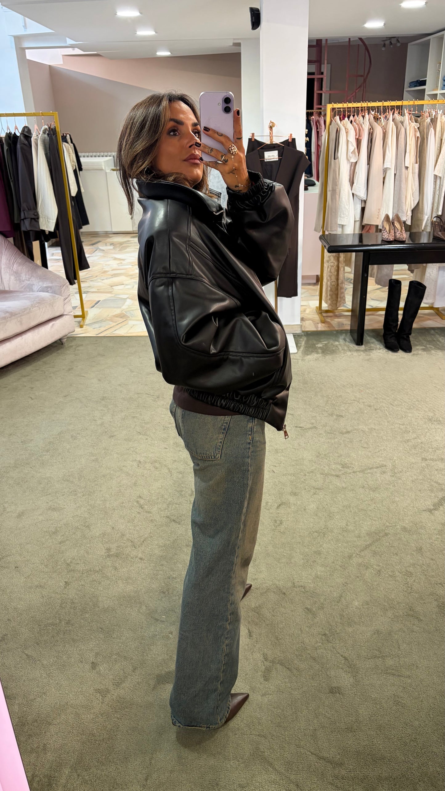 Bomber over nero in eco pelle ks