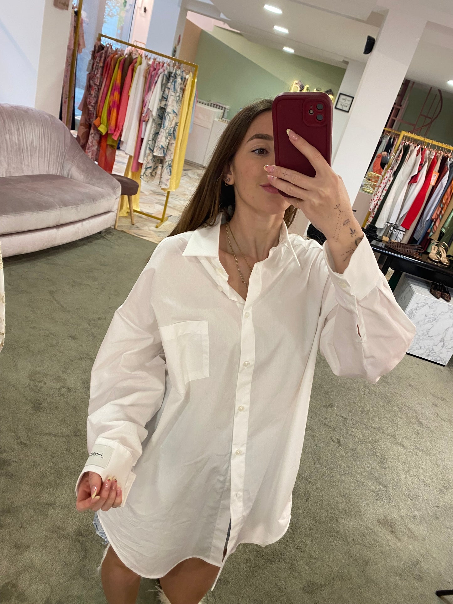 Camicia bianca over hinnominate