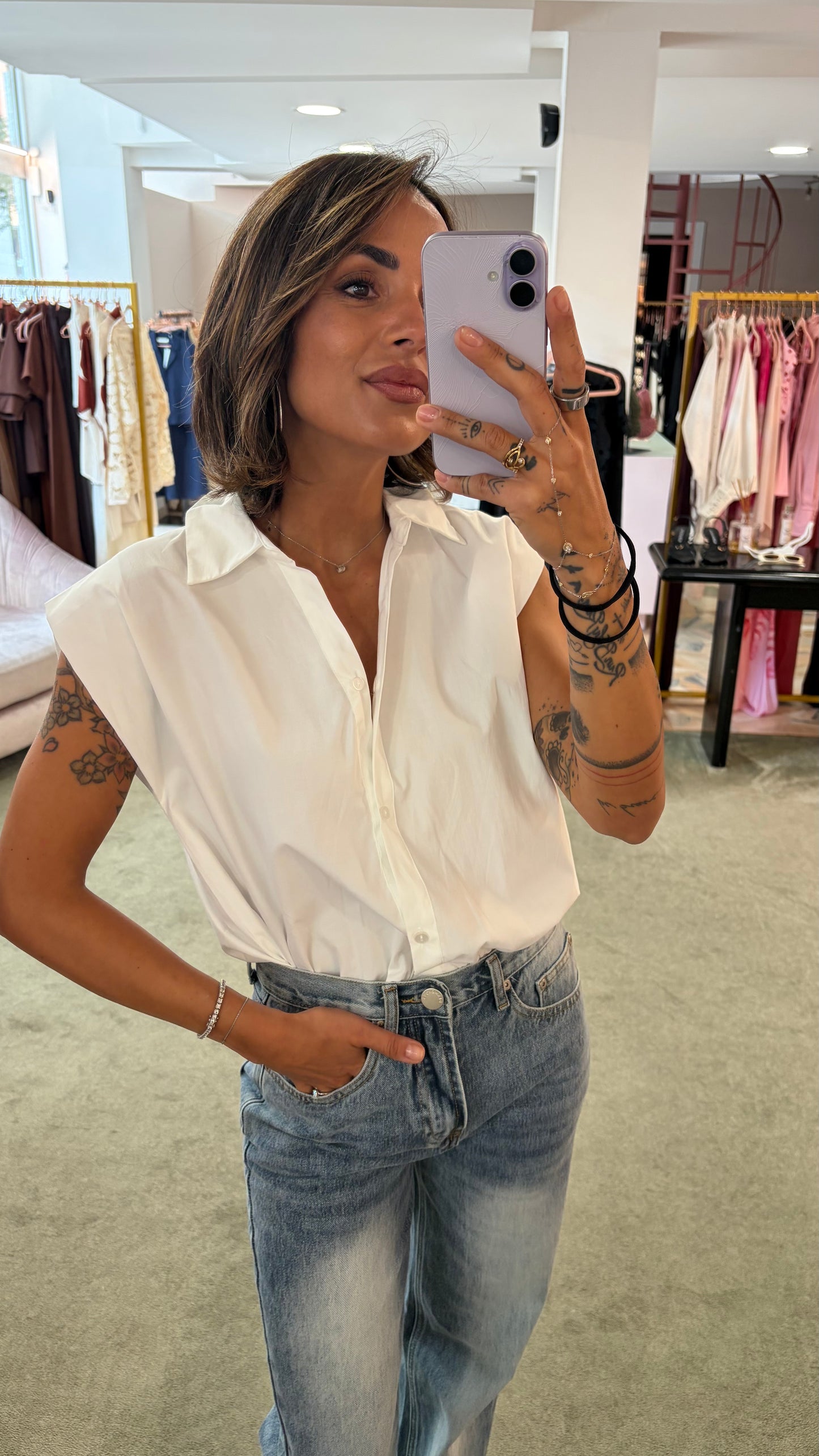 Camicia bianca manica scesa con elastico in vita sy