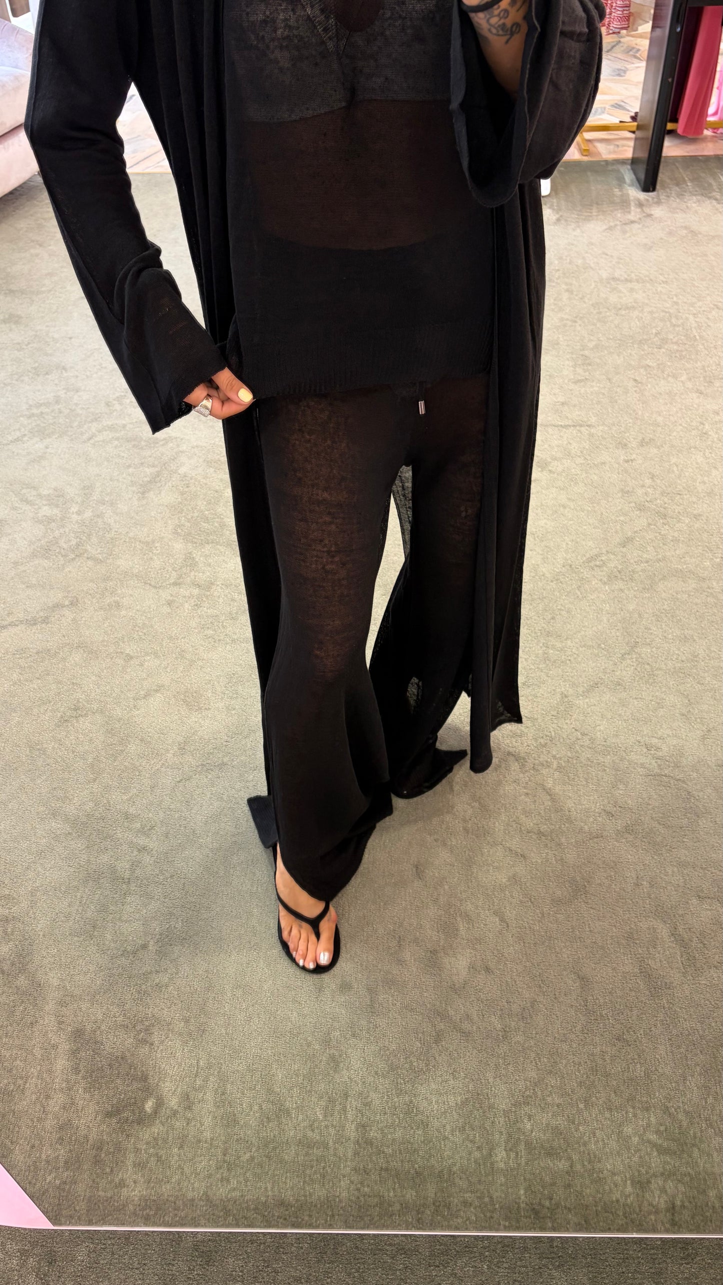 Pantaloni neri in lino fy