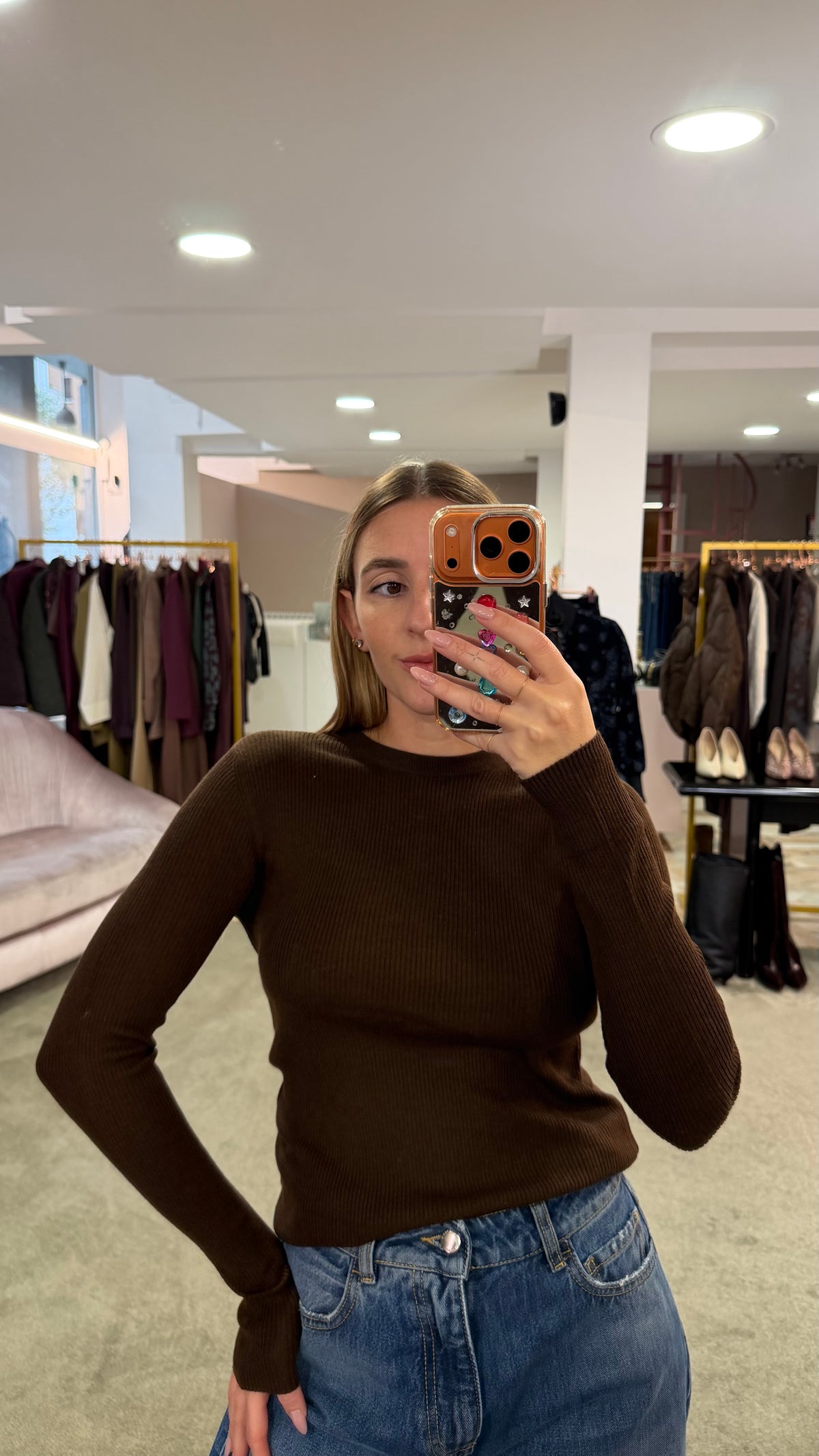 Maglione girocollo marrone testa di moro a costine tk