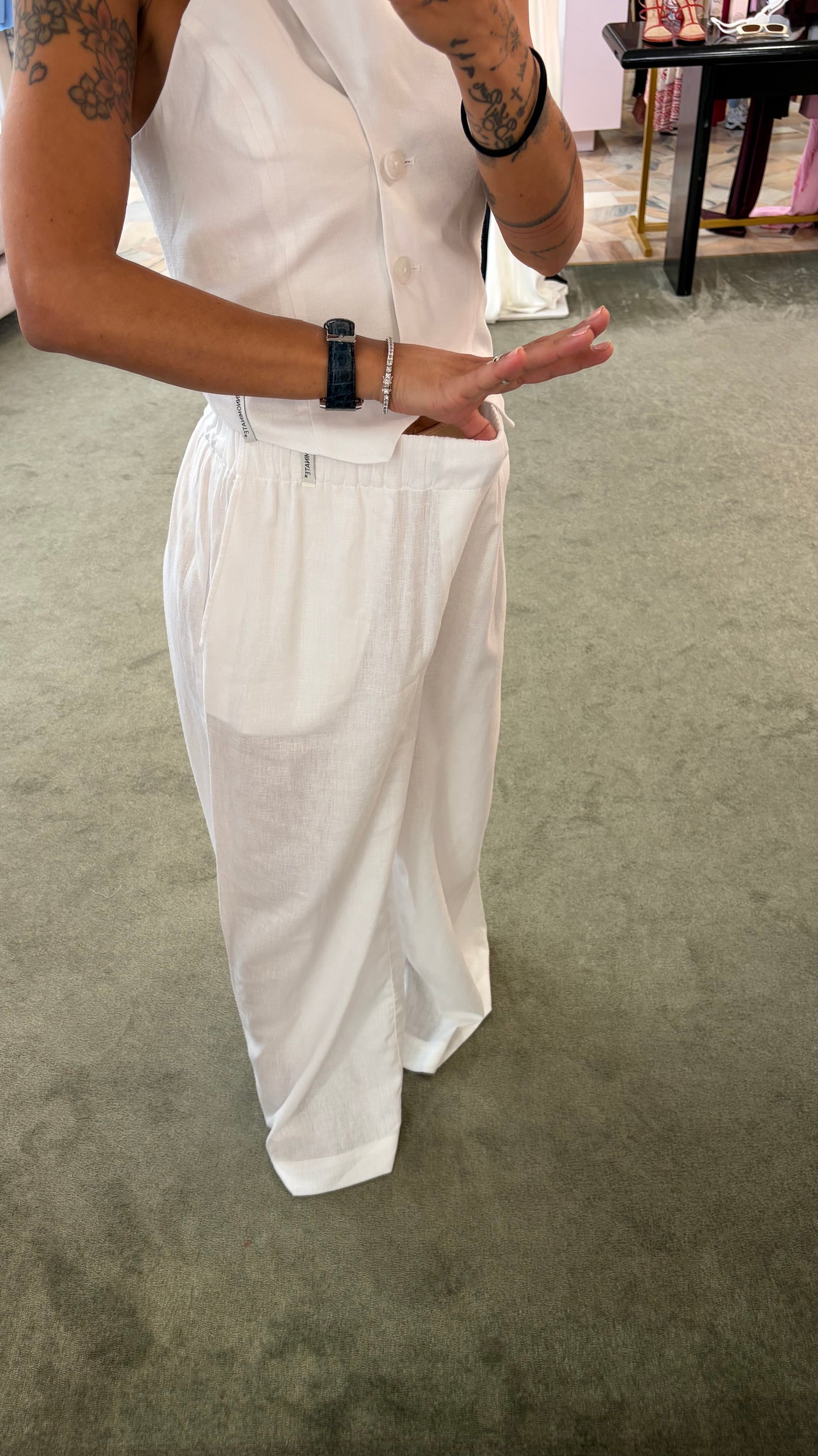 Pantaloni bianchi wide leg in lino Hinnominate