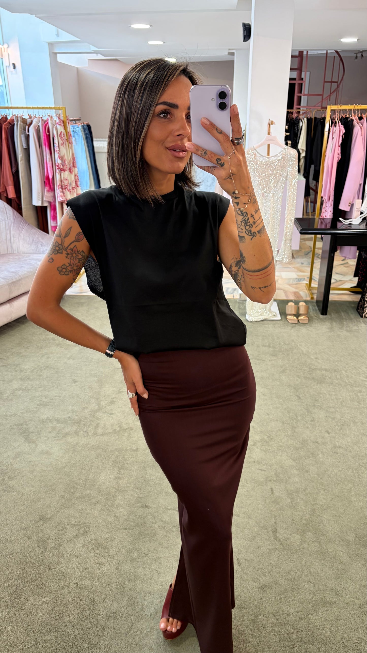 Canotta nera over taglio vivo Marsem