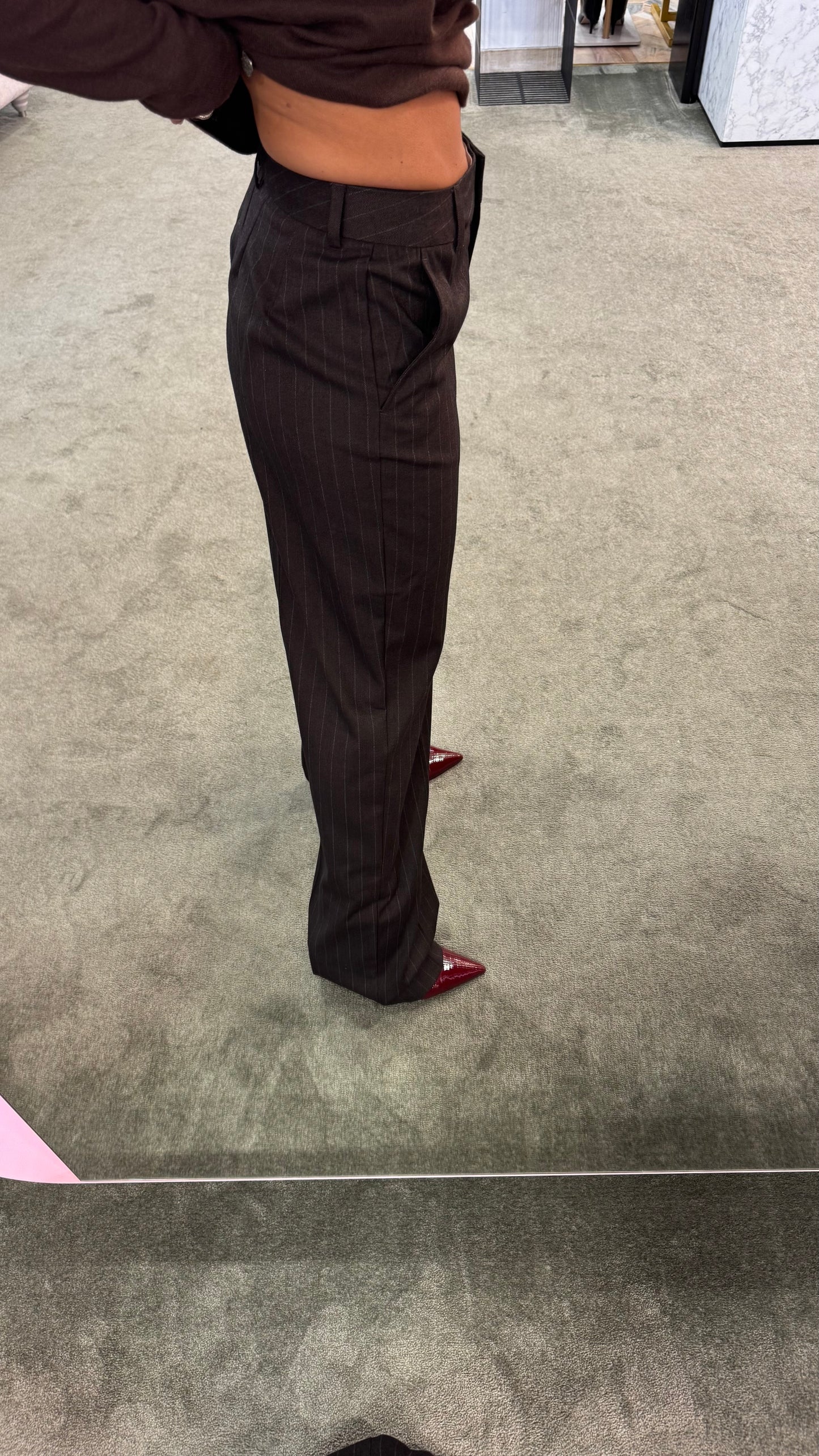 Pantaloni marrone gessato  jx