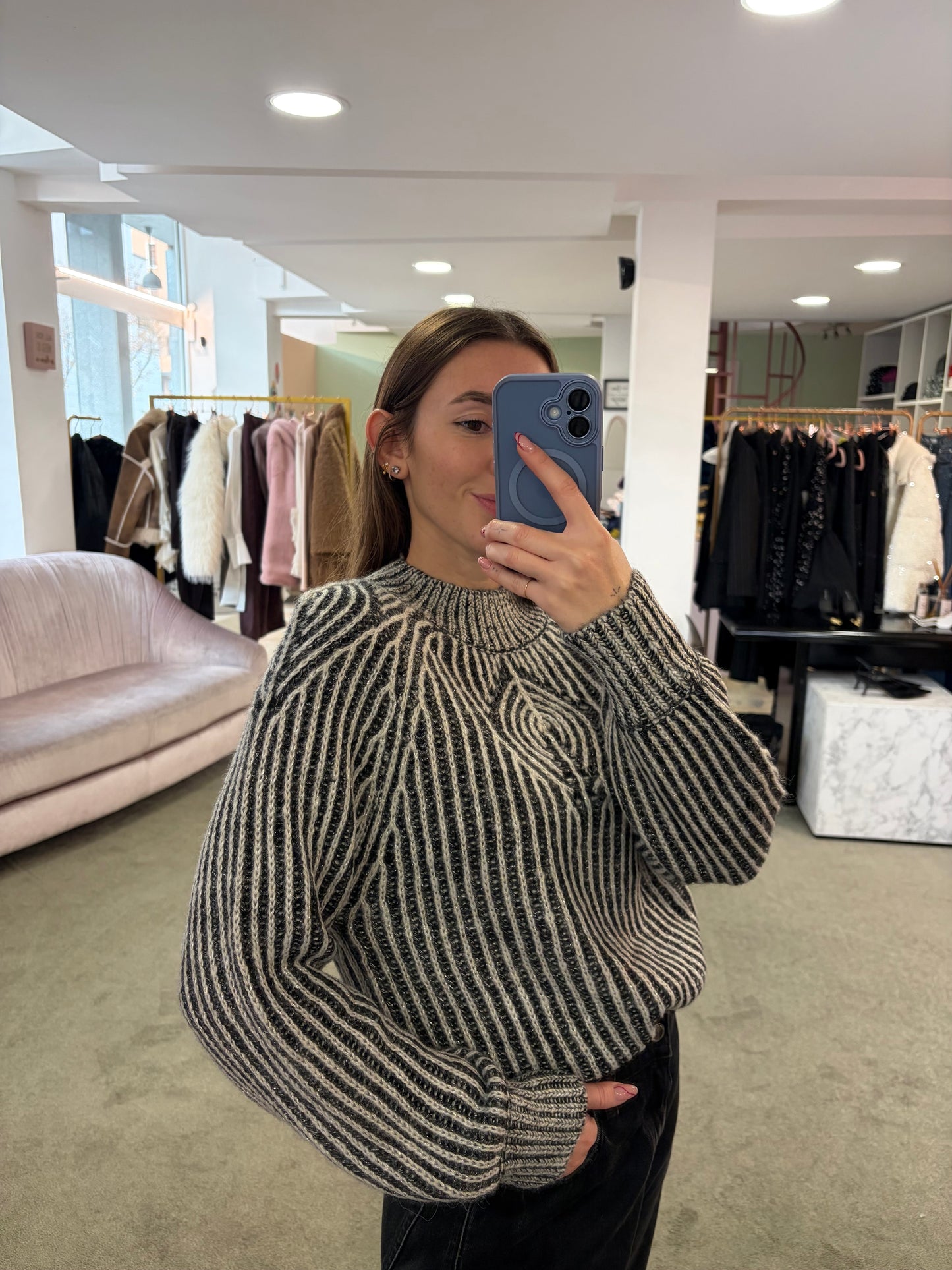 Maglione bicolor bianco e antracite con lurex bj