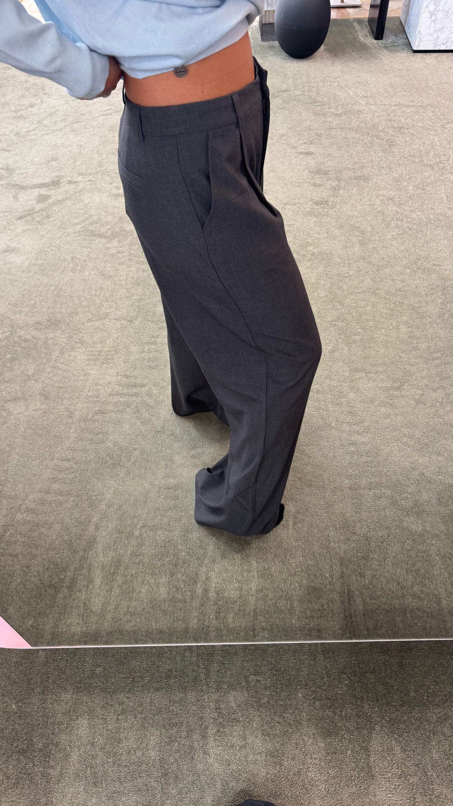 Pantaloni grigio scuro venus con pences wide leg sy