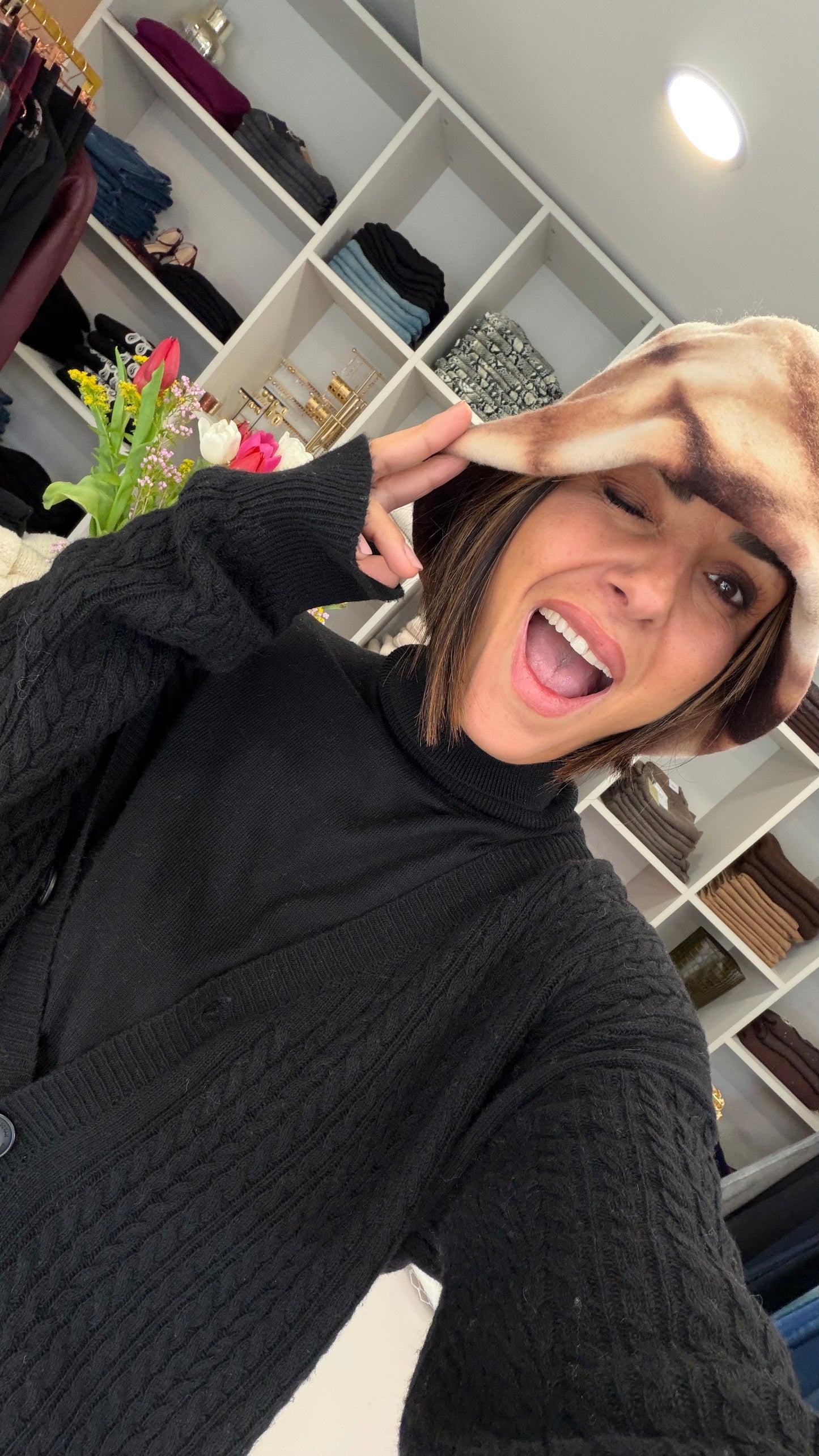 Cappello cloche marrone tie-dye